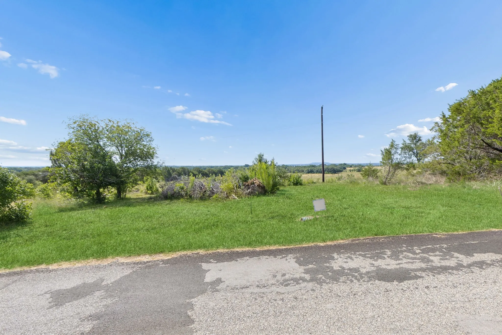 Improved Land For Sale in Hood County , 3411 Oak Hill Drive, Granbury, Texas 76048, 0, 0, Garage spaces, 0 Sqft, built in 0, mls#21290995, Real Estate Agent in Granbury, Homes For Sale in Hood county, Homes For Sale in Granbury, Realtor in Granbury Texas, Real Estate Brokerage Independent Realty Texas, Luminita Cordes Realtor