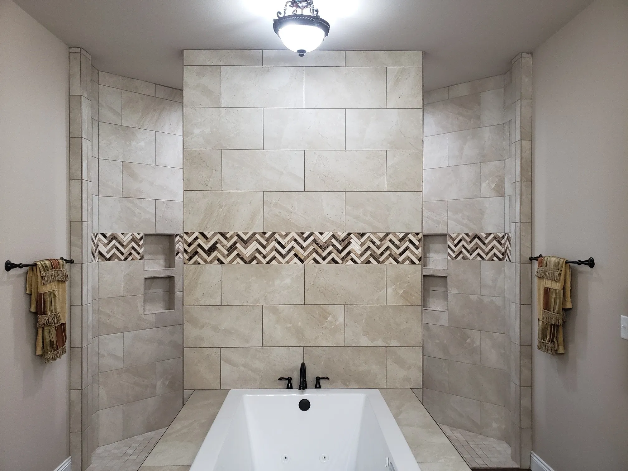 Single Family Residence For Sale in Bowie County , 6727 N Hills Drive, Texarkana, Texas 75503, 4 Bedroom, 4 Bathroom, 2 Garage spaces, 2,620 Sqft, built in 2022, Price $755,000, mls#21291697, Real Estate Agent in Texarkana, Homes For Sale in Bowie county, Homes For Sale in Texarkana, Realtor in Texarkana Texas, Real Estate Brokerage Independent Realty Texas, Luminita Cordes Realtor