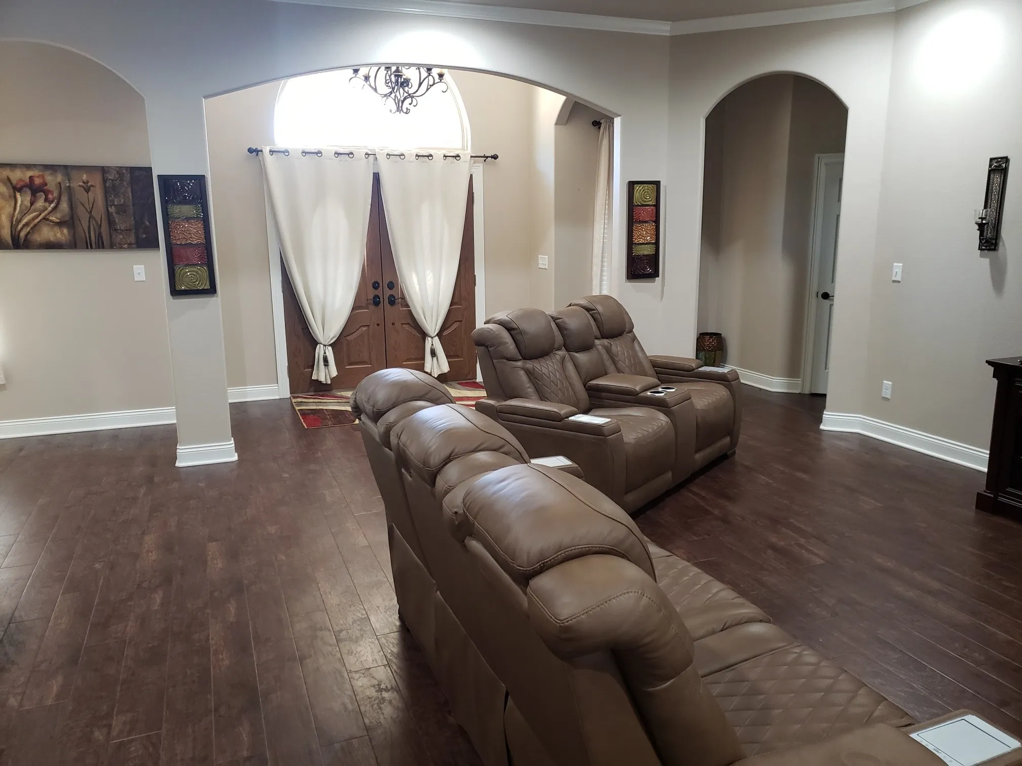 Single Family Residence For Sale in Bowie County , 6727 N Hills Drive, Texarkana, Texas 75503, 4 Bedroom, 4 Bathroom, 2 Garage spaces, 2,620 Sqft, built in 2022, Price $755,000, mls#21291697, Real Estate Agent in Texarkana, Homes For Sale in Bowie county, Homes For Sale in Texarkana, Realtor in Texarkana Texas, Real Estate Brokerage Independent Realty Texas, Luminita Cordes Realtor