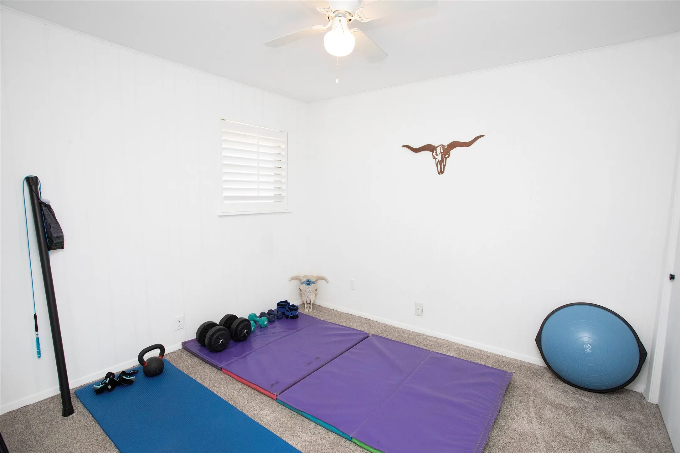 Single Family Residence For Sale in Young County , 1665 US Highway 380 E, Graham, Texas 76450, 4 Bedroom, 3 Bathroom, 1 Garage spaces, 3,224 Sqft, built in 1970, mls#21276477, Real Estate Agent in Graham, Homes For Sale in Young county, Homes For Sale in Graham, Realtor in Graham Texas, Real Estate Brokerage Independent Realty Texas, Luminita Cordes Realtor