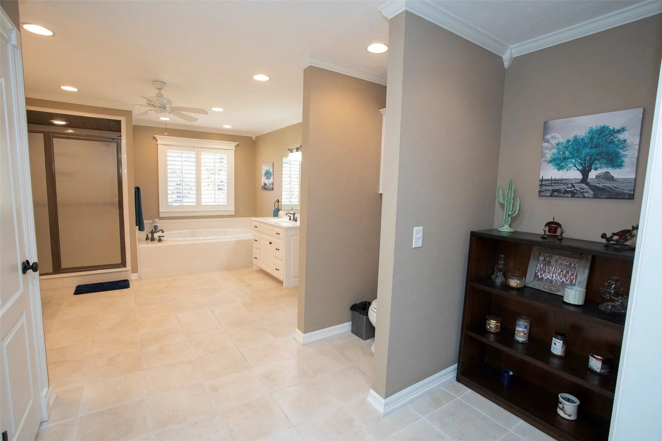 Single Family Residence For Sale in Young County , 1665 US Highway 380 E, Graham, Texas 76450, 4 Bedroom, 3 Bathroom, 1 Garage spaces, 3,224 Sqft, built in 1970, mls#21276477, Real Estate Agent in Graham, Homes For Sale in Young county, Homes For Sale in Graham, Realtor in Graham Texas, Real Estate Brokerage Independent Realty Texas, Luminita Cordes Realtor