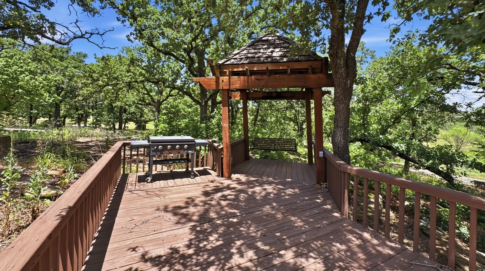 Single Family Residence For Sale in Young County , 1665 US Highway 380 E, Graham, Texas 76450, 4 Bedroom, 3 Bathroom, 1 Garage spaces, 3,224 Sqft, built in 1970, mls#21276477, Real Estate Agent in Graham, Homes For Sale in Young county, Homes For Sale in Graham, Realtor in Graham Texas, Real Estate Brokerage Independent Realty Texas, Luminita Cordes Realtor