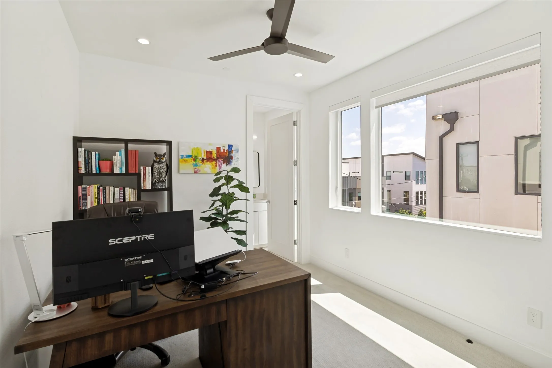 Condominium For Sale in Dallas County , 4811 Manett Street 101, Dallas, Texas 75204, 2 Bedroom, 3 Bathroom, 2 Garage spaces, 1,622 Sqft, built in 2019, mls#21292348, Real Estate Agent in Dallas, Homes For Sale in Dallas county, Homes For Sale in Dallas, Realtor in Dallas Texas, Real Estate Brokerage Independent Realty Texas, Luminita Cordes Realtor