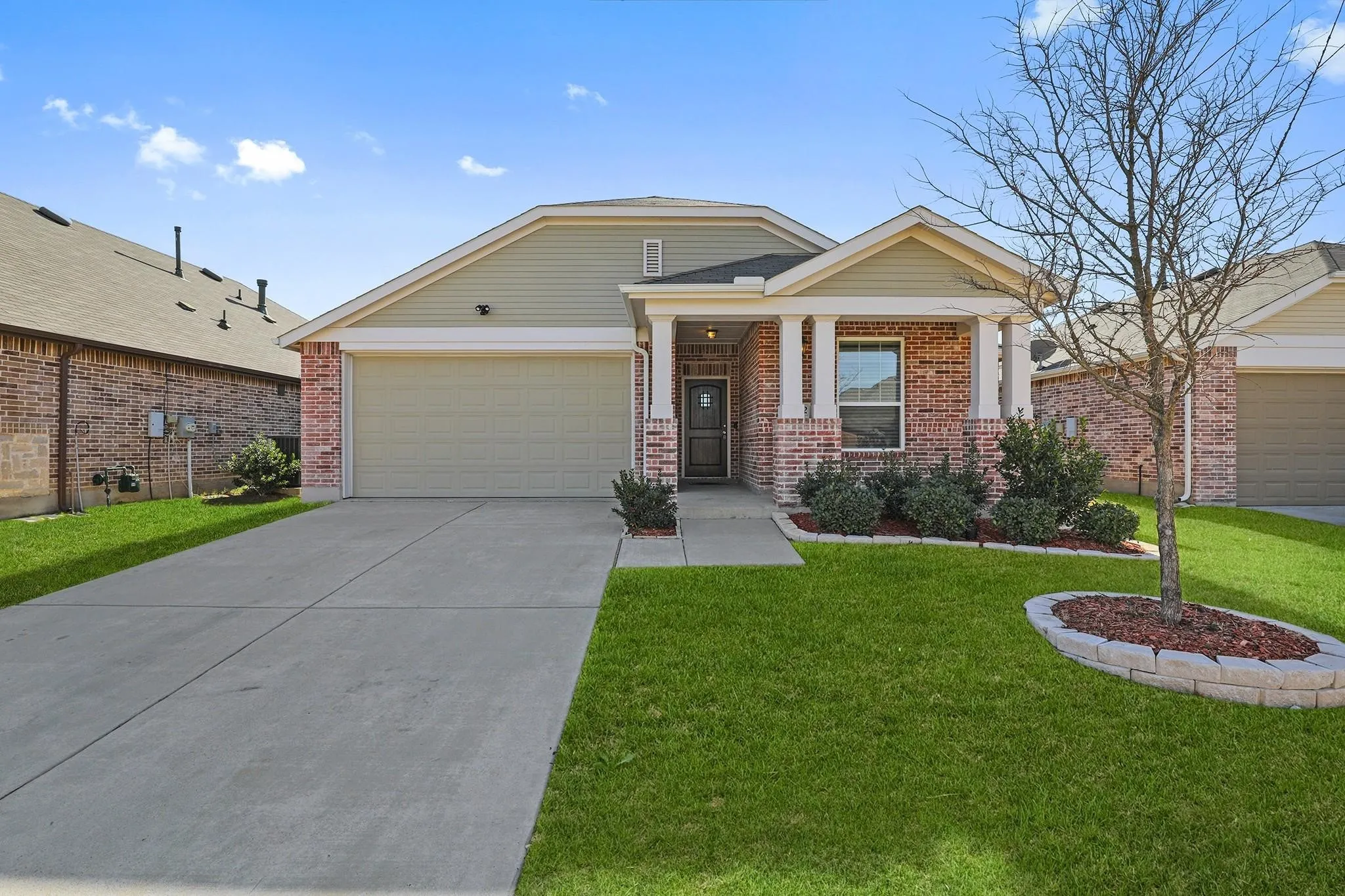 Single Family Residence For Sale in Denton County , 1912 Spoonbill Drive, Little Elm, Texas 75068, 3 Bedrooms, 2 Bathrooms, 2 Garage spaces, 1,616 Sqft, built in 2017, Price $349,000, mls#21279706, Real Estate Agent in Little Elm, Homes For Sale in Denton county, Homes For Sale in Little Elm, Realtor in Little Elm Texas, Real Estate Brokerage Independent Realty Texas, Luminita Cordes Realtor