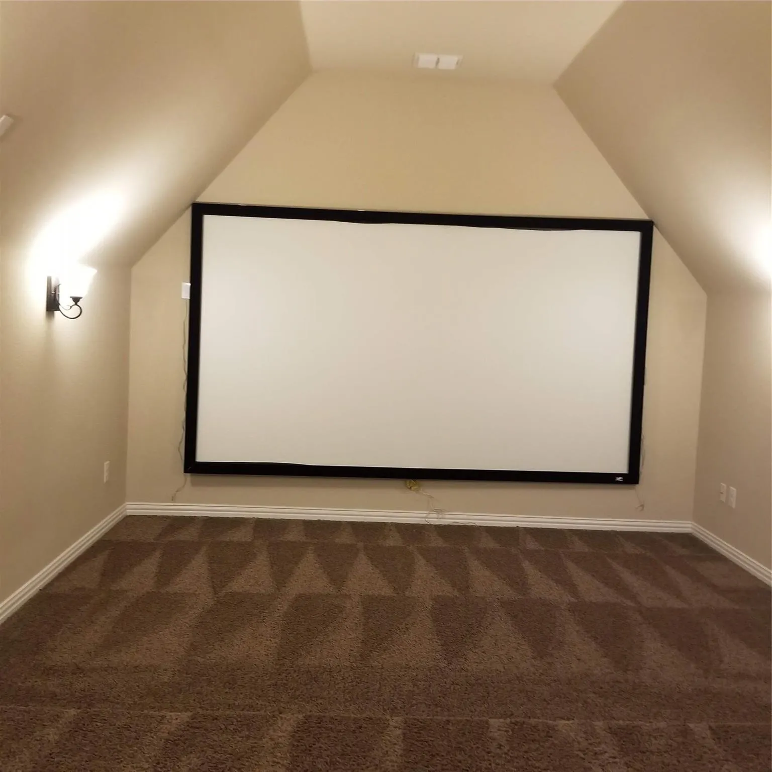 Single Family Residence For Rent in Tarrant County , 6905 Benjamin Way, Colleyville, Texas 76034, 4 Bedroom, 4 Bathroom, 3 Garage spaces, 3,170 Sqft, built in 2017, mls#21292399, Real Estate Agent in Colleyville, Homes For Rent in Tarrant county, Homes For Rent in Colleyville, Realtor in Colleyville Texas, Real Estate Brokerage Independent Realty Texas, Luminita Cordes Realtor