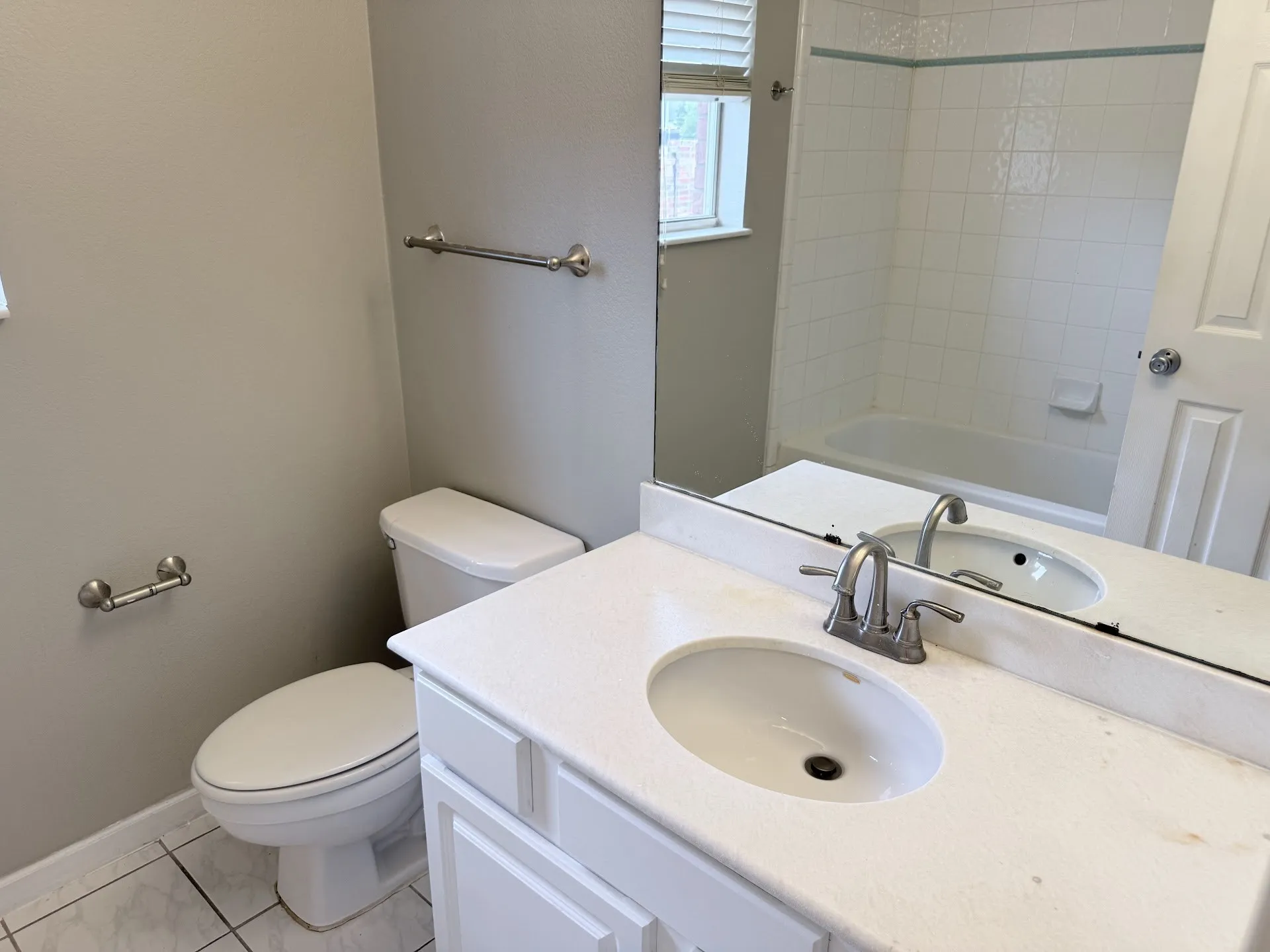 Single Family Residence For Sale in Collin County , 3001 Maumelle Drive, Plano, Texas 75023, 3 Bedroom, 2 Bathroom, 2 Garage spaces, 1,812 Sqft, built in 1996, mls#21290143, Real Estate Agent in Plano, Homes For Sale in Collin county, Homes For Sale in Plano, Realtor in Plano Texas, Real Estate Brokerage Independent Realty Texas, Luminita Cordes Realtor