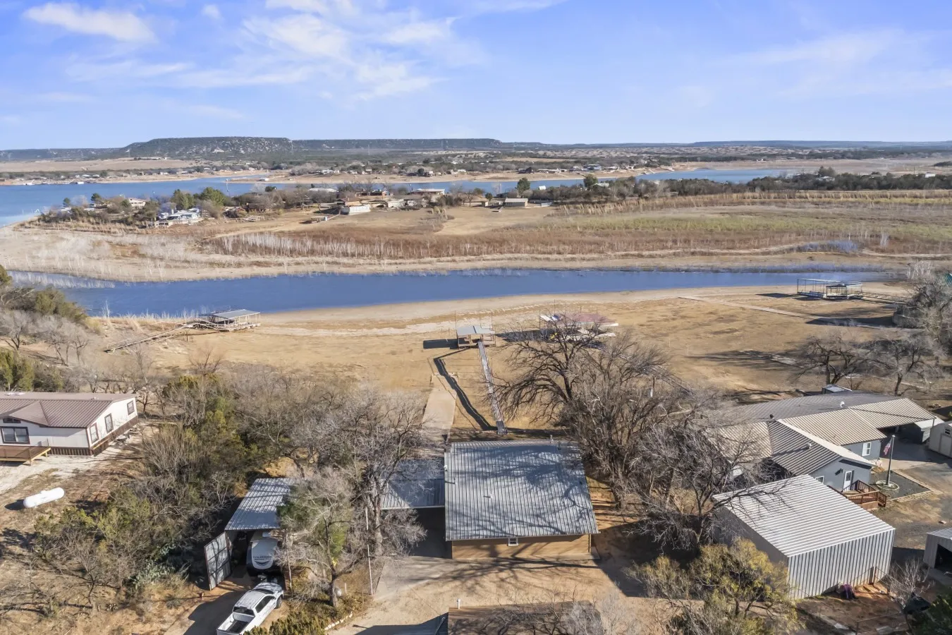 Single Family Residence For Sale in Nolan County , 184 County Road 246, Sweetwater, Texas 79556, 4 Bedroom, 3 Bathroom, 1 Garage spaces, 2,484 Sqft, built in 2004, Price $425,000, mls#21292419, Real Estate Agent in Sweetwater, Homes For Sale in Nolan county, Homes For Sale in Sweetwater, Realtor in Sweetwater Texas, Real Estate Brokerage Independent Realty Texas, Luminita Cordes Realtor