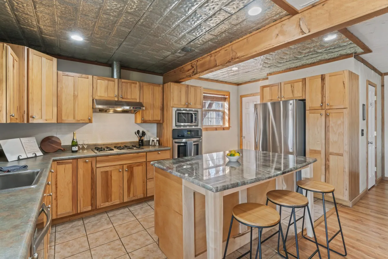 Single Family Residence For Sale in Nolan County , 184 County Road 246, Sweetwater, Texas 79556, 4 Bedroom, 3 Bathroom, 1 Garage spaces, 2,484 Sqft, built in 2004, Price $425,000, mls#21292419, Real Estate Agent in Sweetwater, Homes For Sale in Nolan county, Homes For Sale in Sweetwater, Realtor in Sweetwater Texas, Real Estate Brokerage Independent Realty Texas, Luminita Cordes Realtor