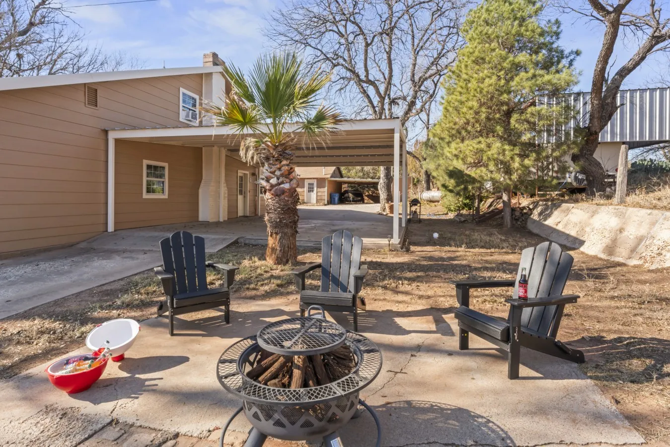 Single Family Residence For Sale in Nolan County , 184 County Road 246, Sweetwater, Texas 79556, 4 Bedroom, 3 Bathroom, 1 Garage spaces, 2,484 Sqft, built in 2004, Price $425,000, mls#21292419, Real Estate Agent in Sweetwater, Homes For Sale in Nolan county, Homes For Sale in Sweetwater, Realtor in Sweetwater Texas, Real Estate Brokerage Independent Realty Texas, Luminita Cordes Realtor