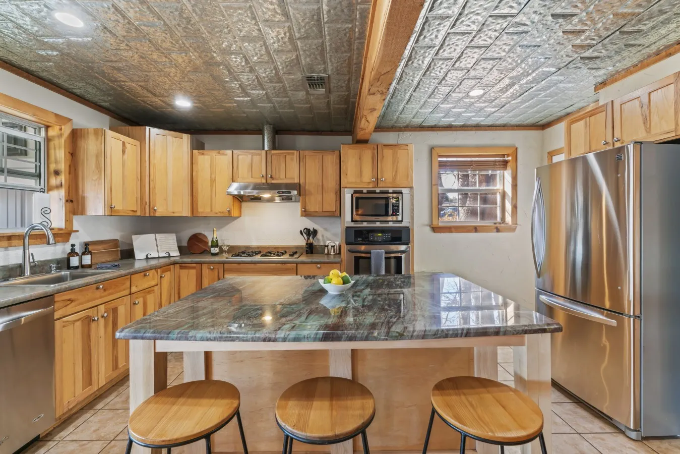 Single Family Residence For Sale in Nolan County , 184 County Road 246, Sweetwater, Texas 79556, 4 Bedroom, 3 Bathroom, 1 Garage spaces, 2,484 Sqft, built in 2004, Price $425,000, mls#21292419, Real Estate Agent in Sweetwater, Homes For Sale in Nolan county, Homes For Sale in Sweetwater, Realtor in Sweetwater Texas, Real Estate Brokerage Independent Realty Texas, Luminita Cordes Realtor