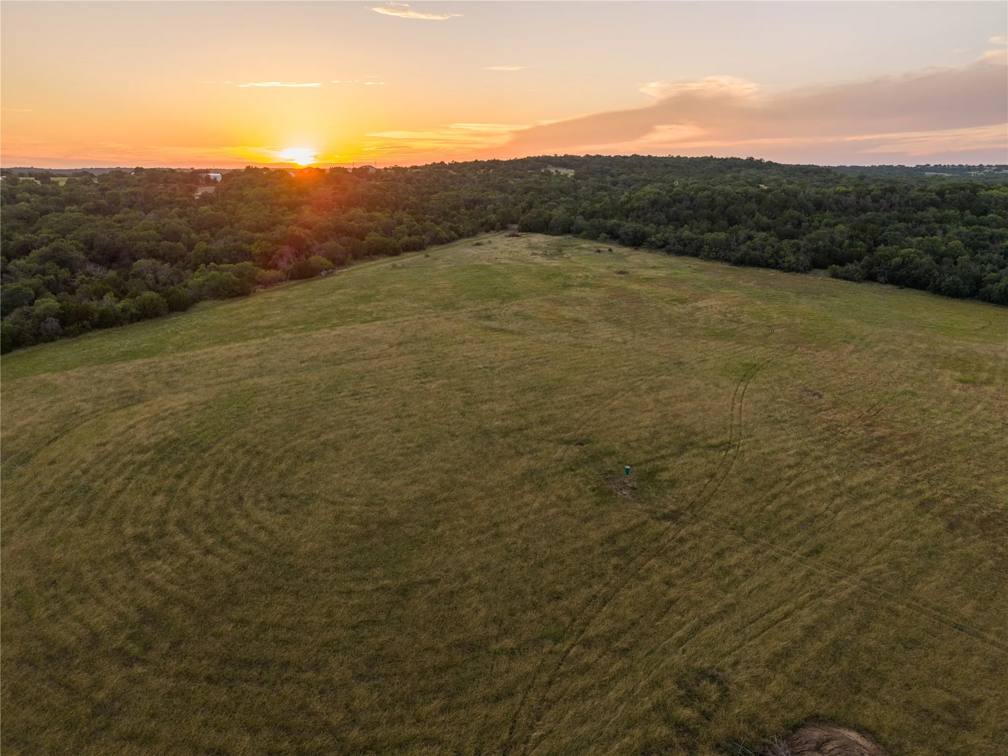 Farm For Sale in Erath County , 27475 N Us-281, Stephenville, Texas 76401, 3 Bedroom, 2 Bathroom, Garage spaces, 2,040 Sqft, built in 2011, mls#21291791, Real Estate Agent in Stephenville, Homes For Sale in Erath county, Homes For Sale in Stephenville, Realtor in Stephenville Texas, Real Estate Brokerage Independent Realty Texas, Luminita Cordes Realtor