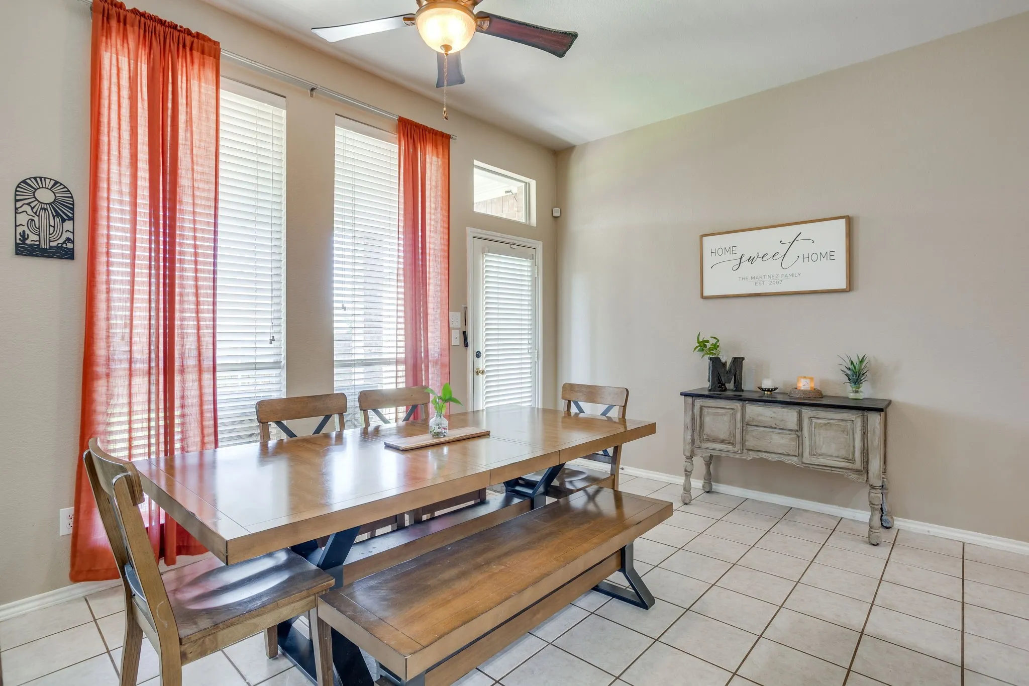 Single Family Residence For Sale in Johnson County , 779 Little Ridge Court, Burleson, Texas 76028, 4 Bedroom, 2 Bathroom, 2 Garage spaces, 2,247 Sqft, built in 2001, mls#21291913, Real Estate Agent in Burleson, Homes For Sale in Johnson county, Homes For Sale in Burleson, Realtor in Burleson Texas, Real Estate Brokerage Independent Realty Texas, Luminita Cordes Realtor