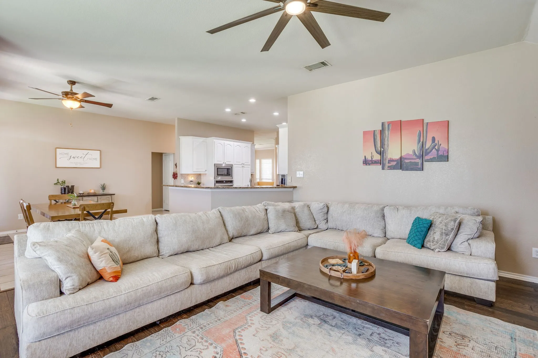 Single Family Residence For Sale in Johnson County , 779 Little Ridge Court, Burleson, Texas 76028, 4 Bedroom, 2 Bathroom, 2 Garage spaces, 2,247 Sqft, built in 2001, mls#21291913, Real Estate Agent in Burleson, Homes For Sale in Johnson county, Homes For Sale in Burleson, Realtor in Burleson Texas, Real Estate Brokerage Independent Realty Texas, Luminita Cordes Realtor