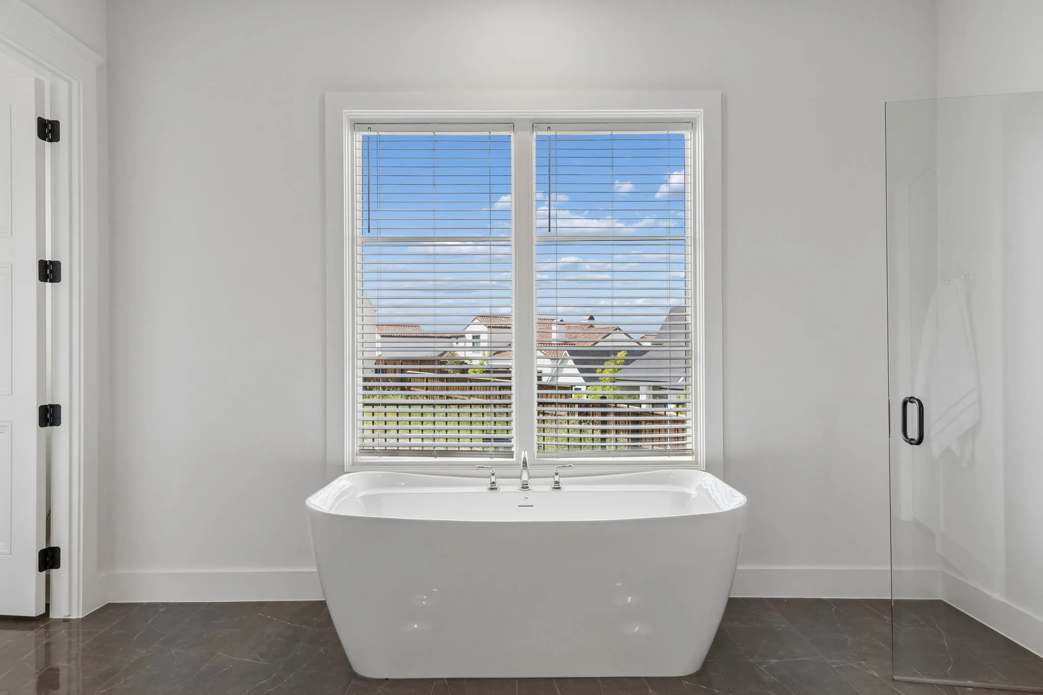 Large soaking tub