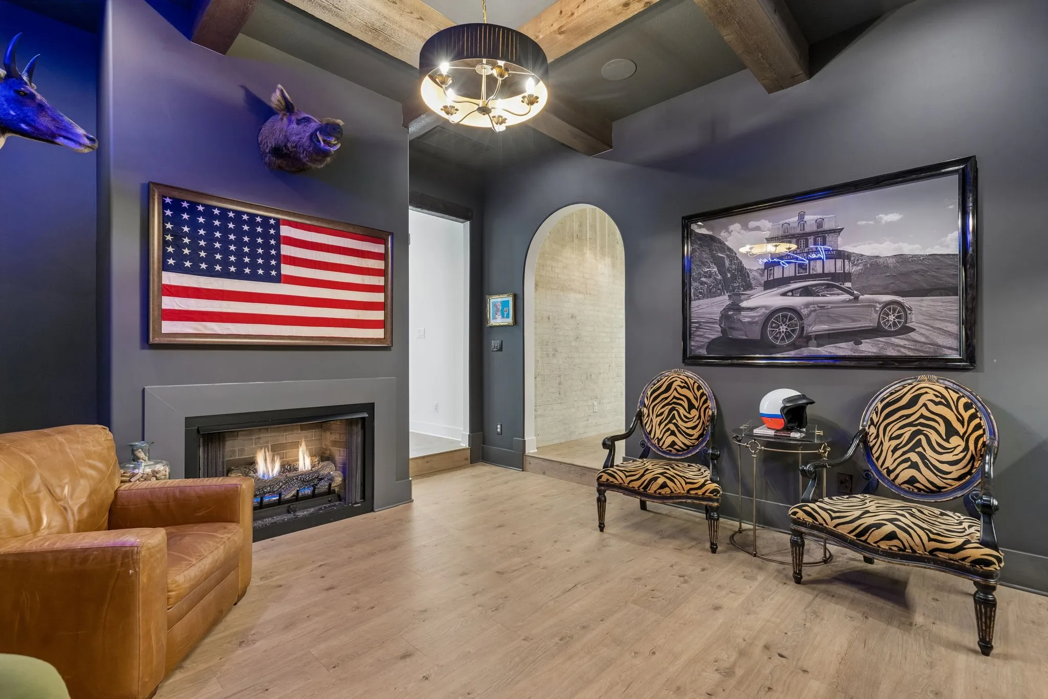 Cozy speakeasy room