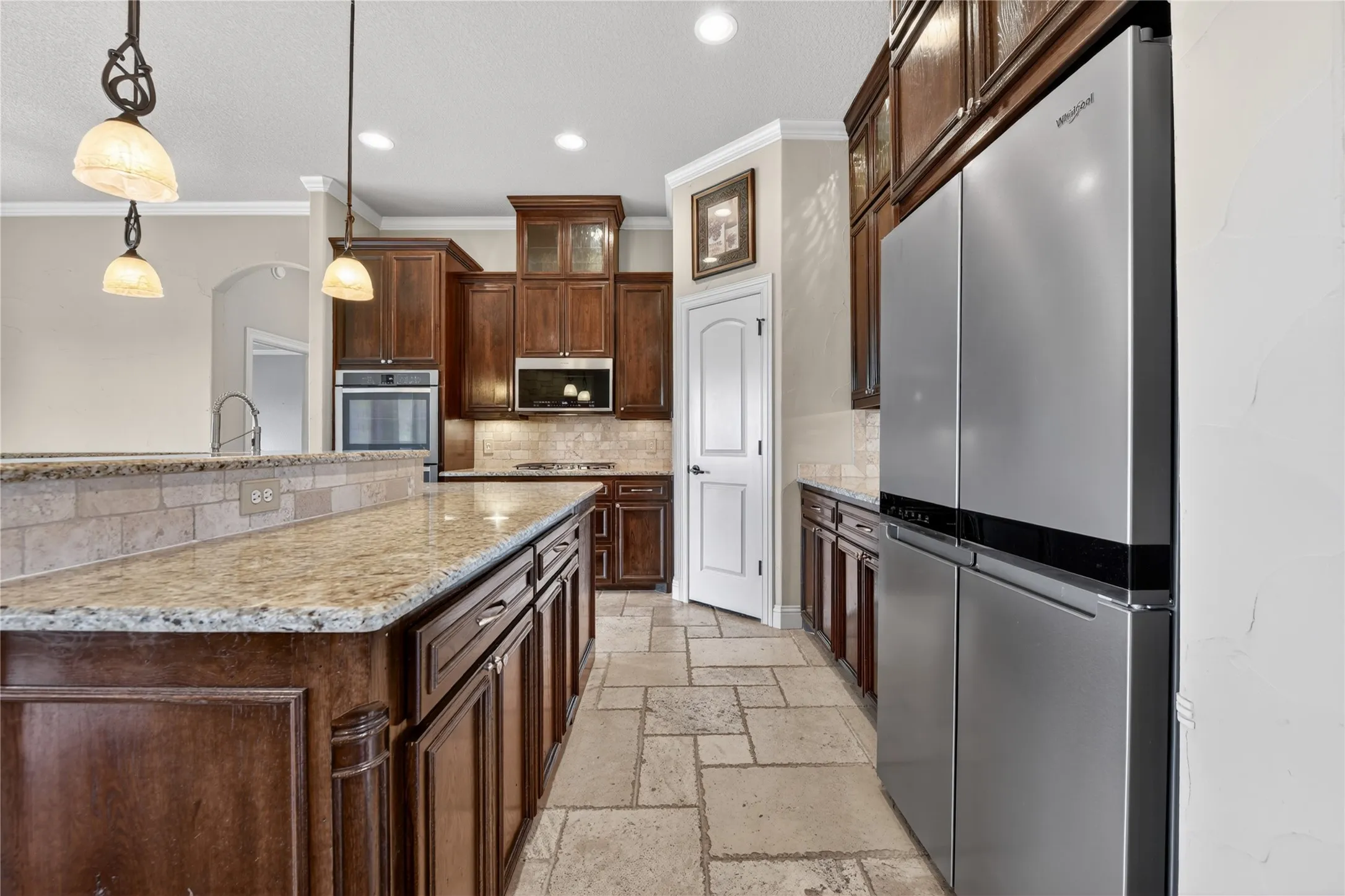 Single Family Residence For Sale in Parker County , 312 Ellis Ridge Drive, Weatherford, Texas 76085, 4 Bedroom, 3 Bathroom, 3 Garage spaces, 2,138 Sqft, built in 2010, mls#21275468, Real Estate Agent in Weatherford, Homes For Sale in Parker county, Homes For Sale in Weatherford, Realtor in Weatherford Texas, Real Estate Brokerage Independent Realty Texas, Luminita Cordes Realtor