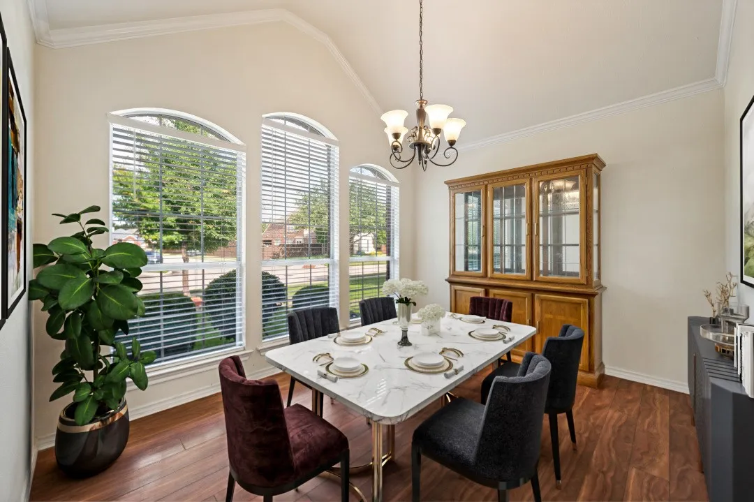 Single Family Residence For Sale in Collin County , 7498 Ravenhill Drive, Frisco, Texas 75035, 5 Bedroom, 3 Bathroom, 2 Garage spaces, 2,996 Sqft, built in 2004, mls#21292135, Real Estate Agent in Frisco, Homes For Sale in Collin county, Homes For Sale in Frisco, Realtor in Frisco Texas, Real Estate Brokerage Independent Realty Texas, Luminita Cordes Realtor