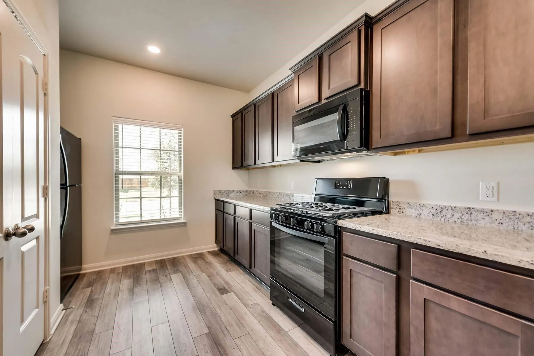 Single Family Residence For Sale in Kaufman County , 3038 Chico Drive, Forney, Texas 75126, 5 Bedroom, 3 Bathroom, 2 Garage spaces, 2,694 Sqft, built in 2022, mls#21292471, Real Estate Agent in Forney, Homes For Sale in Kaufman county, Homes For Sale in Forney, Realtor in Forney Texas, Real Estate Brokerage Independent Realty Texas, Luminita Cordes Realtor