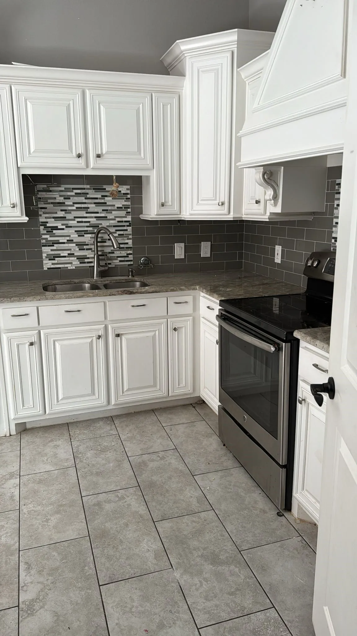 Single Family Residence For Sale in Dallas County , 2321 3rd Street, Sachse, Texas 75048, 3 Bedrooms, 2 Bathrooms, 2 Garage spaces, 1,609 Sqft, built in 2015, Price $246,000, mls#21292473, Real Estate Agent in Sachse, Homes For Sale in Dallas county, Homes For Sale in Sachse, Realtor in Sachse Texas, Real Estate Brokerage Independent Realty Texas, Luminita Cordes Realtor