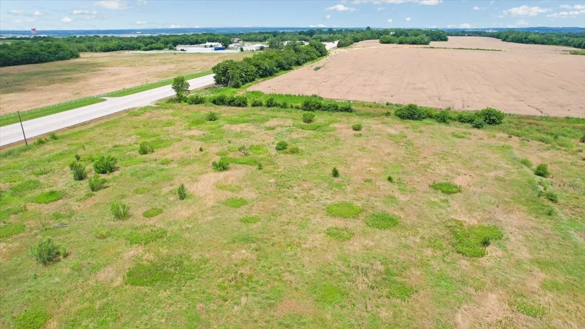 Unimproved Land For Sale in Grayson County , 00 FM 1417, Sherman, Texas 75076, 0, 0, Garage spaces, 0 Sqft, built in 0, Price $1,250,000, mls#21285899, Real Estate Agent in Sherman, Homes For Sale in Grayson county, Homes For Sale in Sherman, Realtor in Sherman Texas, Real Estate Brokerage Independent Realty Texas, Luminita Cordes Realtor