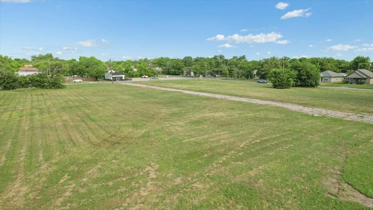 Unimproved Land For Sale in Grayson County , 715 W Sears, Denison, Texas 75020, 0, 0, Garage spaces, 0 Sqft, built in 0, Price $1,050,000, mls#21285908, Real Estate Agent in Denison, Homes For Sale in Grayson county, Homes For Sale in Denison, Realtor in Denison Texas, Real Estate Brokerage Independent Realty Texas, Luminita Cordes Realtor