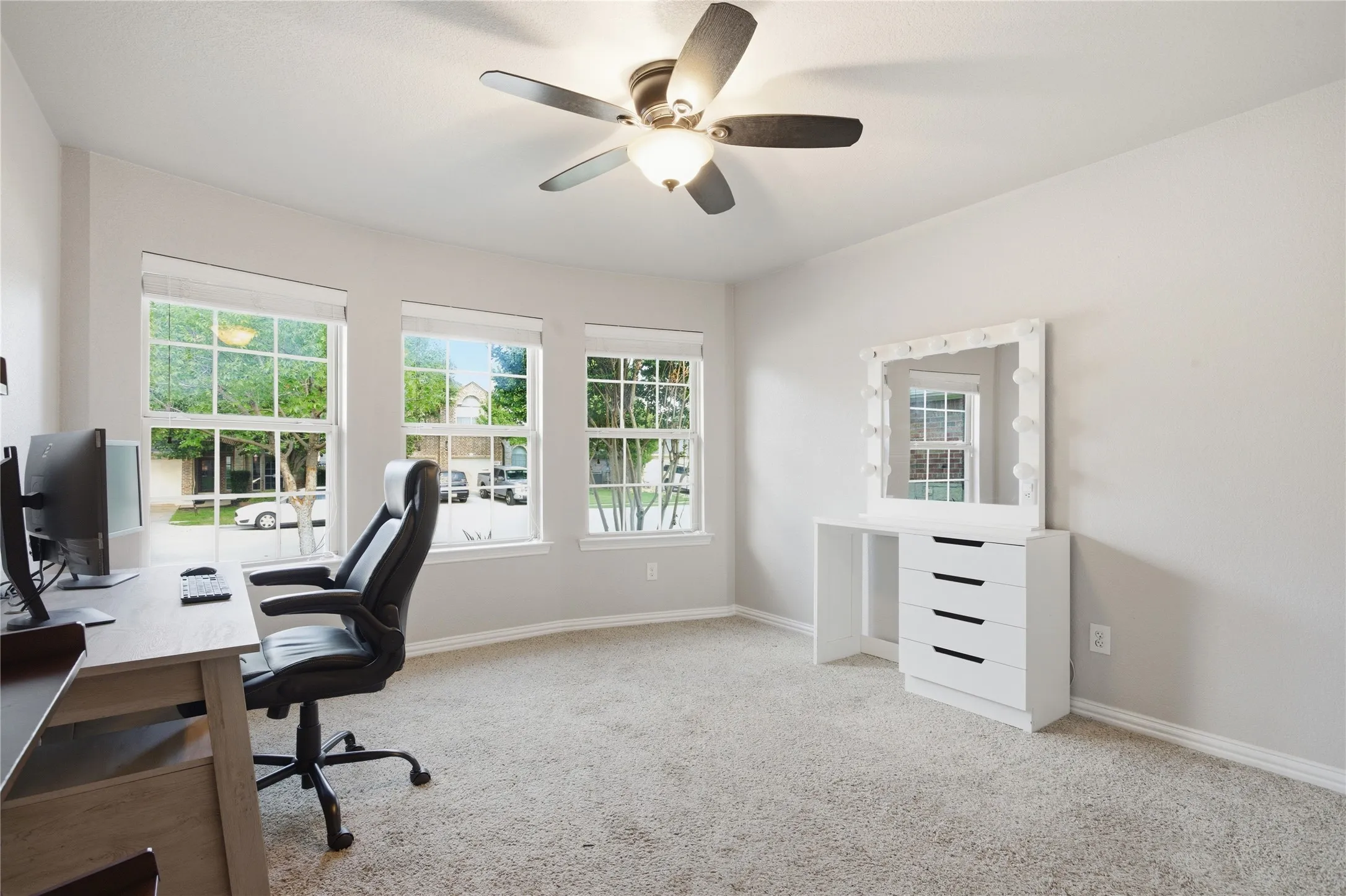 Single Family Residence For Sale in Tarrant County , 7409 Innisbrook Lane, Fort Worth, Texas 76179, 3 Bedroom, 2 Bathroom, 2 Garage spaces, 1,778 Sqft, built in 2015, mls#21292483, Real Estate Agent in Fort Worth, Homes For Sale in Tarrant county, Homes For Sale in Fort Worth, Realtor in Fort Worth Texas, Real Estate Brokerage Independent Realty Texas, Luminita Cordes Realtor