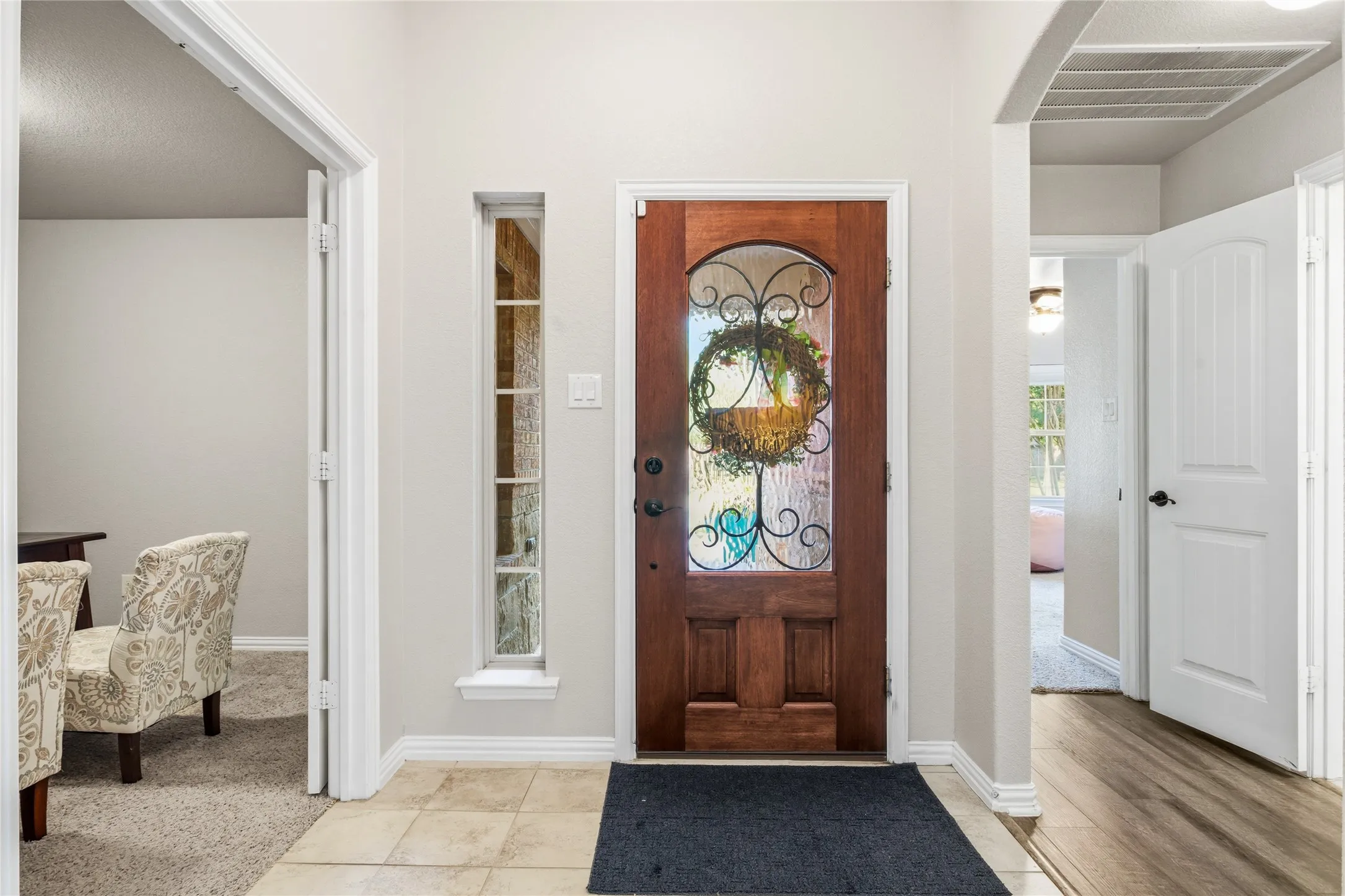Single Family Residence For Sale in Tarrant County , 7409 Innisbrook Lane, Fort Worth, Texas 76179, 3 Bedroom, 2 Bathroom, 2 Garage spaces, 1,778 Sqft, built in 2015, mls#21292483, Real Estate Agent in Fort Worth, Homes For Sale in Tarrant county, Homes For Sale in Fort Worth, Realtor in Fort Worth Texas, Real Estate Brokerage Independent Realty Texas, Luminita Cordes Realtor