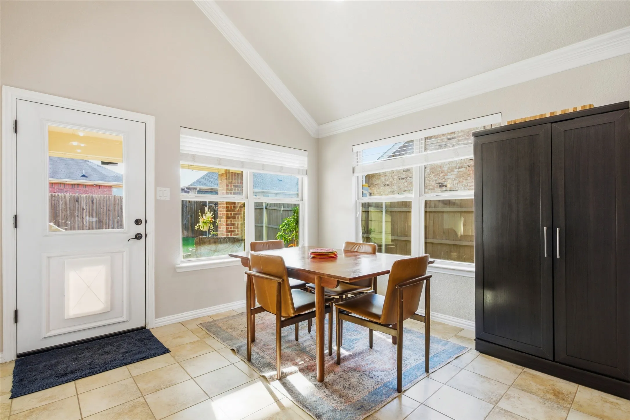 Single Family Residence For Sale in Tarrant County , 7409 Innisbrook Lane, Fort Worth, Texas 76179, 3 Bedroom, 2 Bathroom, 2 Garage spaces, 1,778 Sqft, built in 2015, mls#21292483, Real Estate Agent in Fort Worth, Homes For Sale in Tarrant county, Homes For Sale in Fort Worth, Realtor in Fort Worth Texas, Real Estate Brokerage Independent Realty Texas, Luminita Cordes Realtor