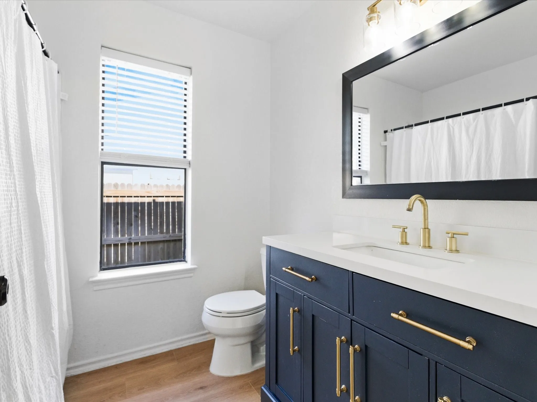 Single Family Residence For Rent in Collin County , 8181 Edgewater Drive, Frisco, Texas 75034, 3 Bedroom, 2 Bathroom, 2 Garage spaces, 1,361 Sqft, built in 1986, mls#21289545, Real Estate Agent in Frisco, Homes For Rent in Collin county, Homes For Rent in Frisco, Realtor in Frisco Texas, Real Estate Brokerage Independent Realty Texas, Luminita Cordes Realtor