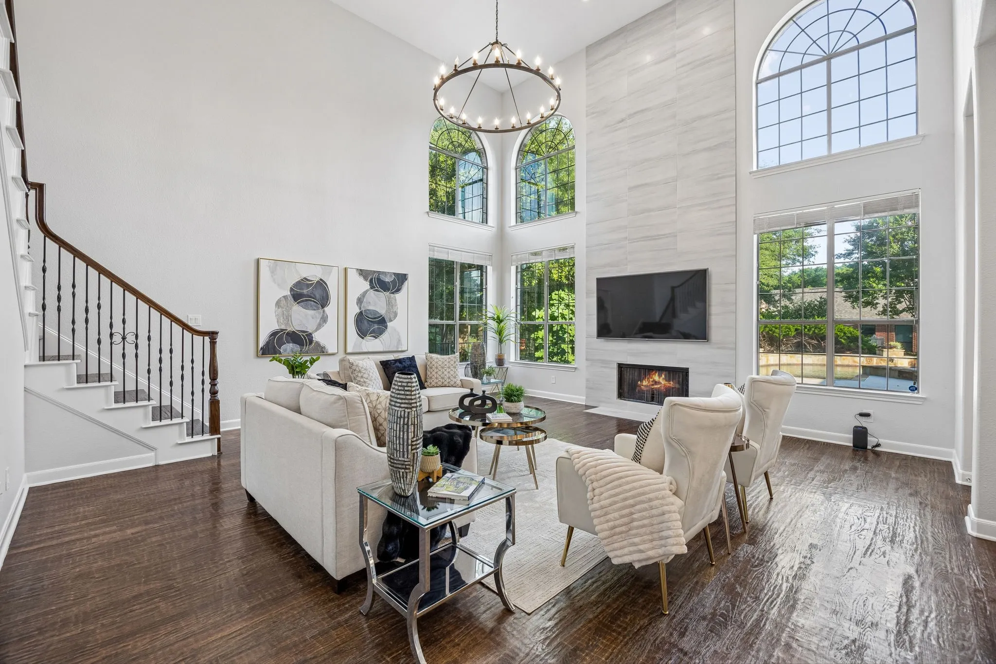 Single Family Residence For Sale in Tarrant County , 1807 Greenlea Cove, Southlake, Texas 76092, 5 Bedroom, 6 Bathroom, 3 Garage spaces, 5,057 Sqft, built in 2004, mls#21291064, Real Estate Agent in Southlake, Homes For Sale in Tarrant county, Homes For Sale in Southlake, Realtor in Southlake Texas, Real Estate Brokerage Independent Realty Texas, Luminita Cordes Realtor