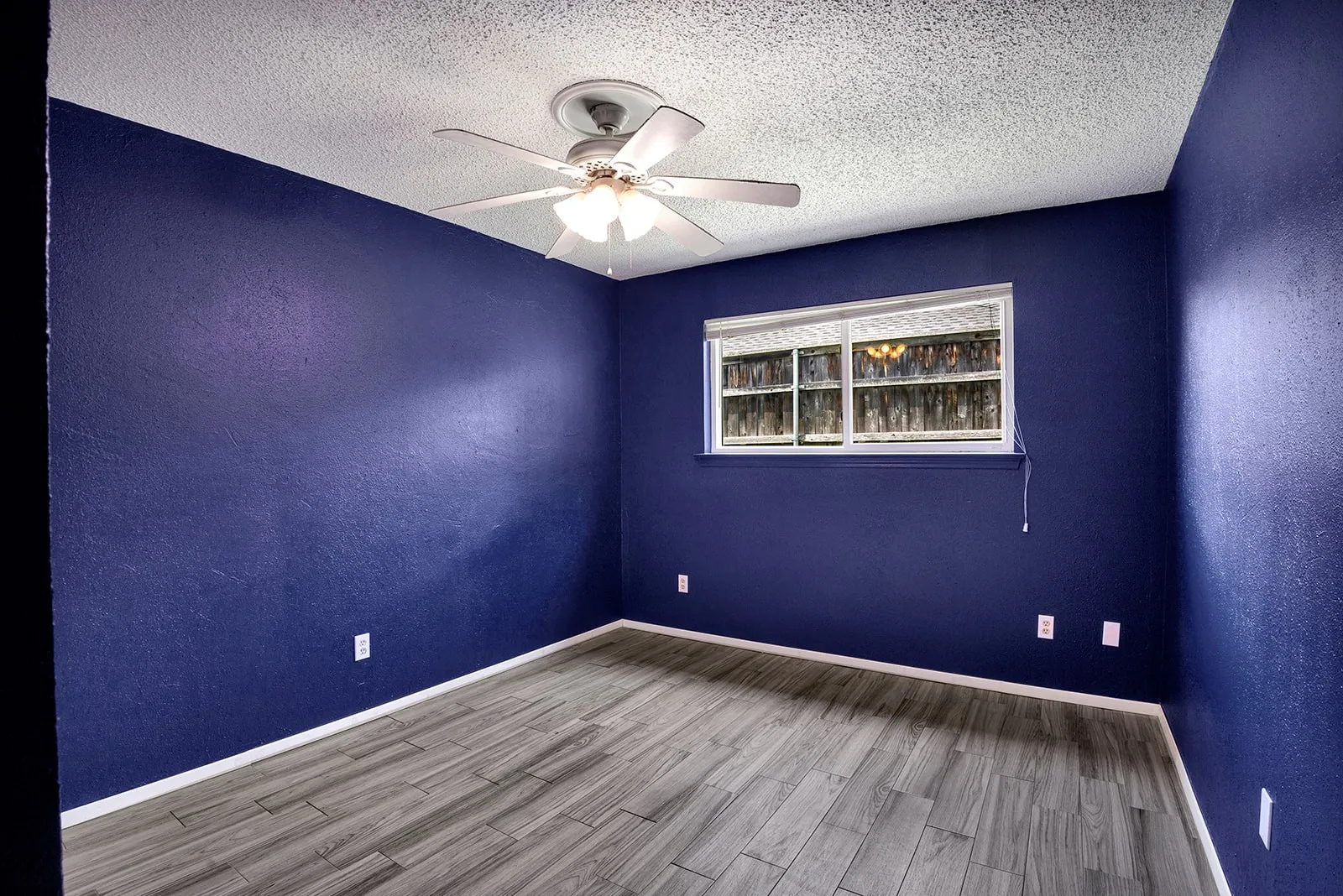 Single Family Residence For Sale in Collin County , 1600 Hearthstone Drive, Plano, Texas 75023, 4 Bedroom, 2 Bathroom, 2 Garage spaces, 1,873 Sqft, built in 1977, mls#21292534, Real Estate Agent in Plano, Homes For Sale in Collin county, Homes For Sale in Plano, Realtor in Plano Texas, Real Estate Brokerage Independent Realty Texas, Luminita Cordes Realtor