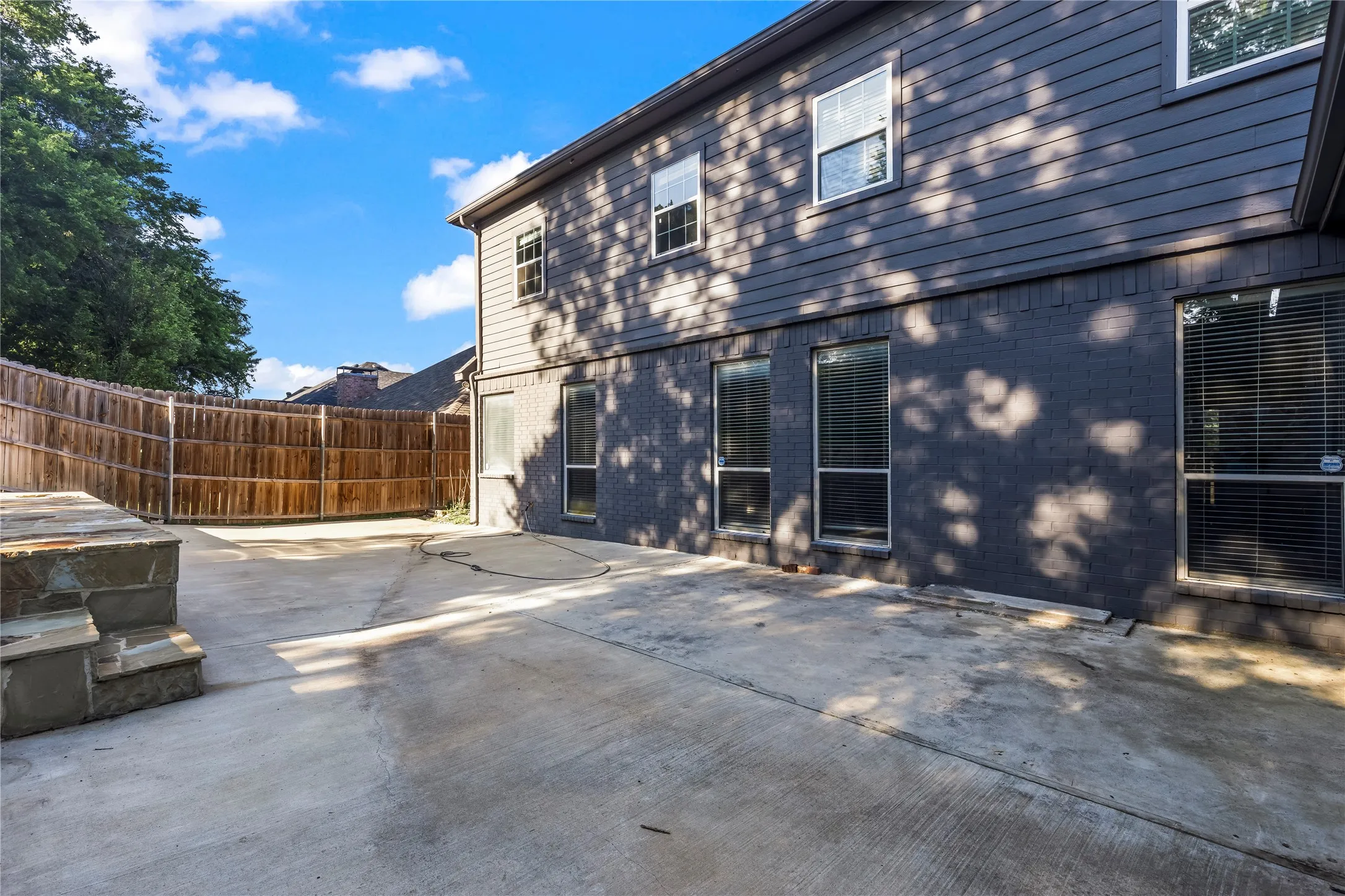 Single Family Residence For Rent in Tarrant County , 5517 Greenview Court, North Richland Hills, Texas 76148, 5 Bedroom, 3 Bathroom, 2 Garage spaces, 3,500 Sqft, built in 2001, mls#21292543, Real Estate Agent in North Richland Hills, Homes For Rent in Tarrant county, Homes For Rent in North Richland Hills, Realtor in North Richland Hills Texas, Real Estate Brokerage Independent Realty Texas, Luminita Cordes Realtor