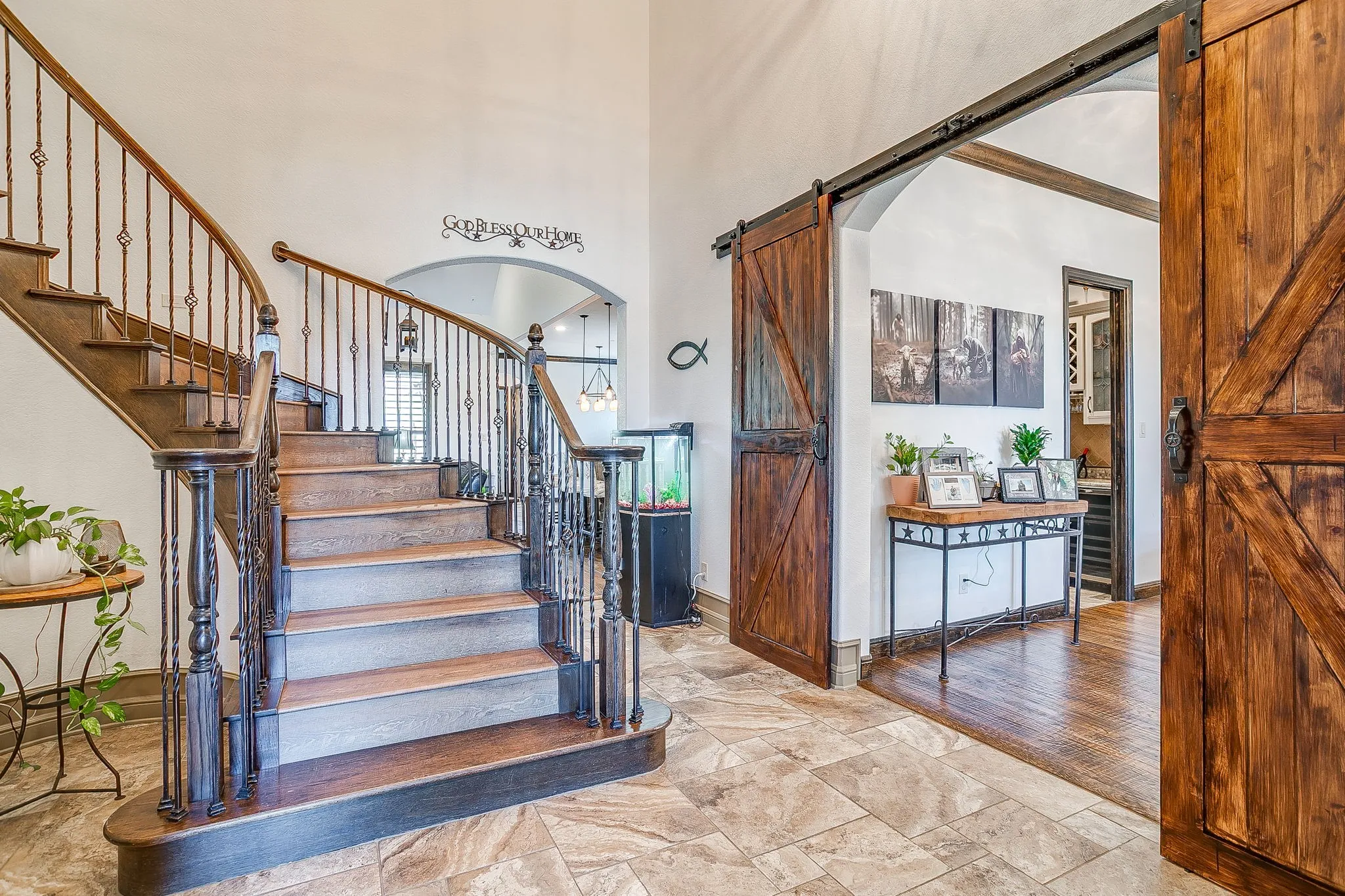 Single Family Residence For Sale in Tarrant County , 12416 Indian Creek Drive, Fort Worth, Texas 76179, 4 Bedroom, 4 Bathroom, 3 Garage spaces, 3,885 Sqft, built in 2014, mls#21290922, Real Estate Agent in Fort Worth, Homes For Sale in Tarrant county, Homes For Sale in Fort Worth, Realtor in Fort Worth Texas, Real Estate Brokerage Independent Realty Texas, Luminita Cordes Realtor