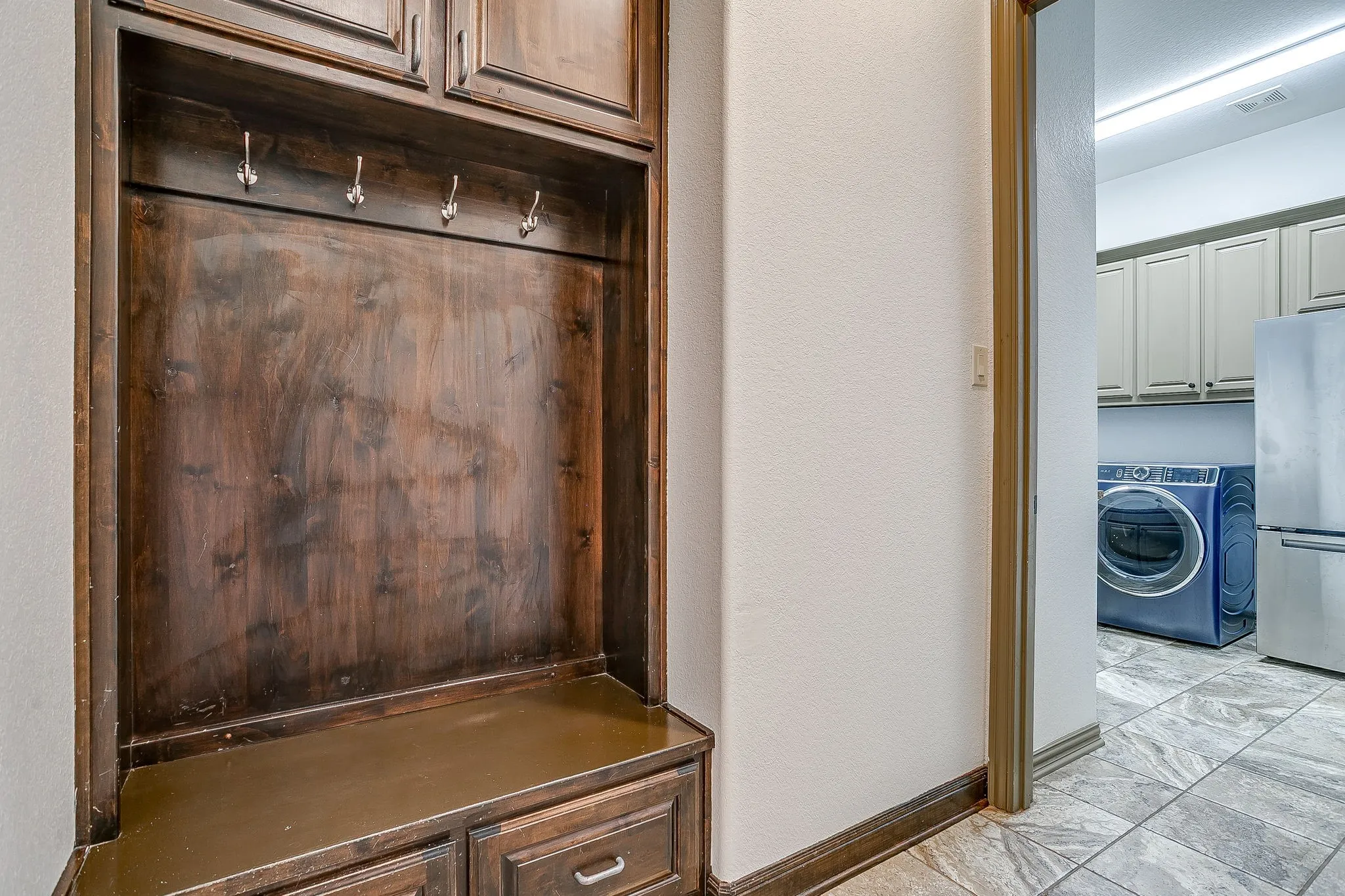 Single Family Residence For Sale in Tarrant County , 12416 Indian Creek Drive, Fort Worth, Texas 76179, 4 Bedroom, 4 Bathroom, 3 Garage spaces, 3,885 Sqft, built in 2014, mls#21290922, Real Estate Agent in Fort Worth, Homes For Sale in Tarrant county, Homes For Sale in Fort Worth, Realtor in Fort Worth Texas, Real Estate Brokerage Independent Realty Texas, Luminita Cordes Realtor