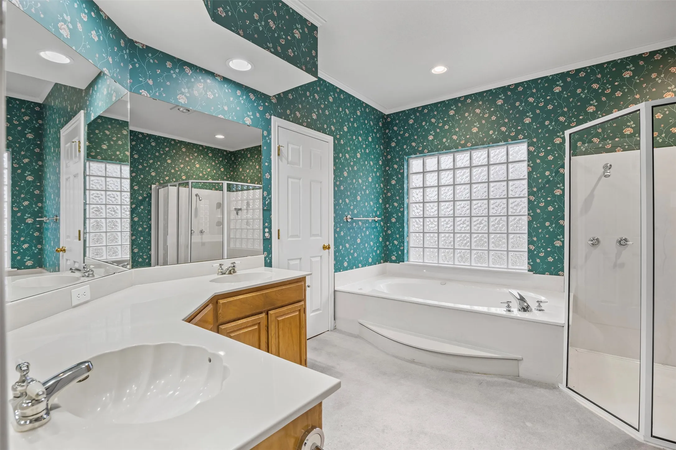 Single Family Residence For Sale in Palo Pinto County , 26184 S Fm 4, Lipan, Texas 76462, 4 Bedroom, 3 Bathroom, 2 Garage spaces, 4,400 Sqft, built in 1993, mls#21292536, Real Estate Agent in Lipan, Homes For Sale in Palo Pinto county, Homes For Sale in Lipan, Realtor in Lipan Texas, Real Estate Brokerage Independent Realty Texas, Luminita Cordes Realtor