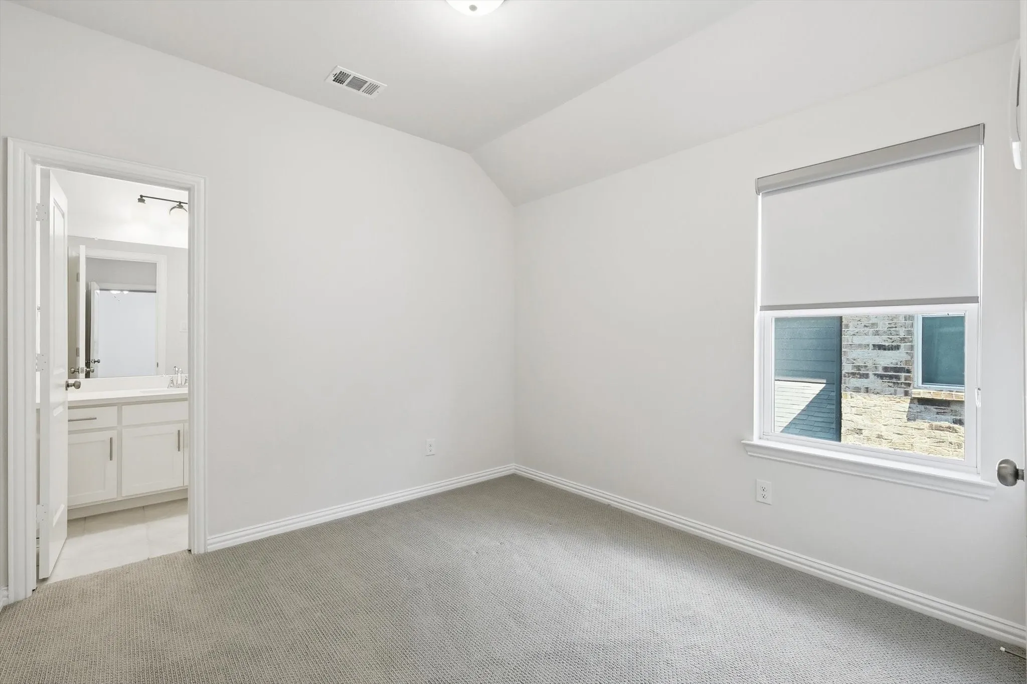 Single Family Residence For Sale in Denton County , 1717 Lady Bettye Drive, Carrollton, Texas 75010, 4 Bedroom, 5 Bathroom, 2 Garage spaces, 3,474 Sqft, built in 2022, mls#21285505, Real Estate Agent in Carrollton, Homes For Sale in Denton county, Homes For Sale in Carrollton, Realtor in Carrollton Texas, Real Estate Brokerage Independent Realty Texas, Luminita Cordes Realtor