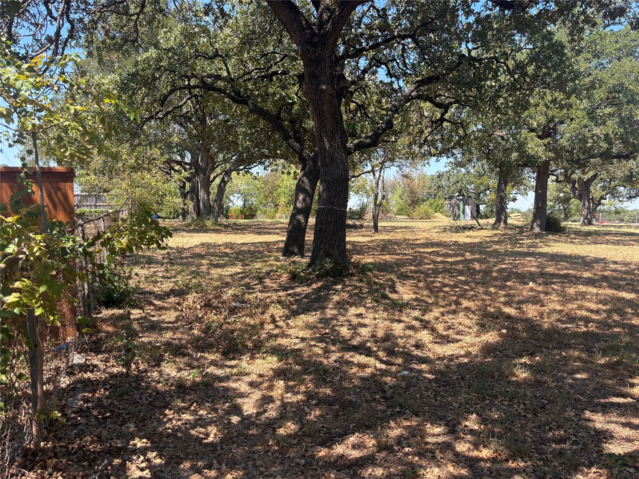 Improved Land For Sale in Tarrant County , 1441 Hurstview Drive, Hurst, Texas 76053, 0, 0, Garage spaces, 0 Sqft, built in 0, mls#21292528, Real Estate Agent in Hurst, Homes For Sale in Tarrant county, Homes For Sale in Hurst, Realtor in Hurst Texas, Real Estate Brokerage Independent Realty Texas, Luminita Cordes Realtor