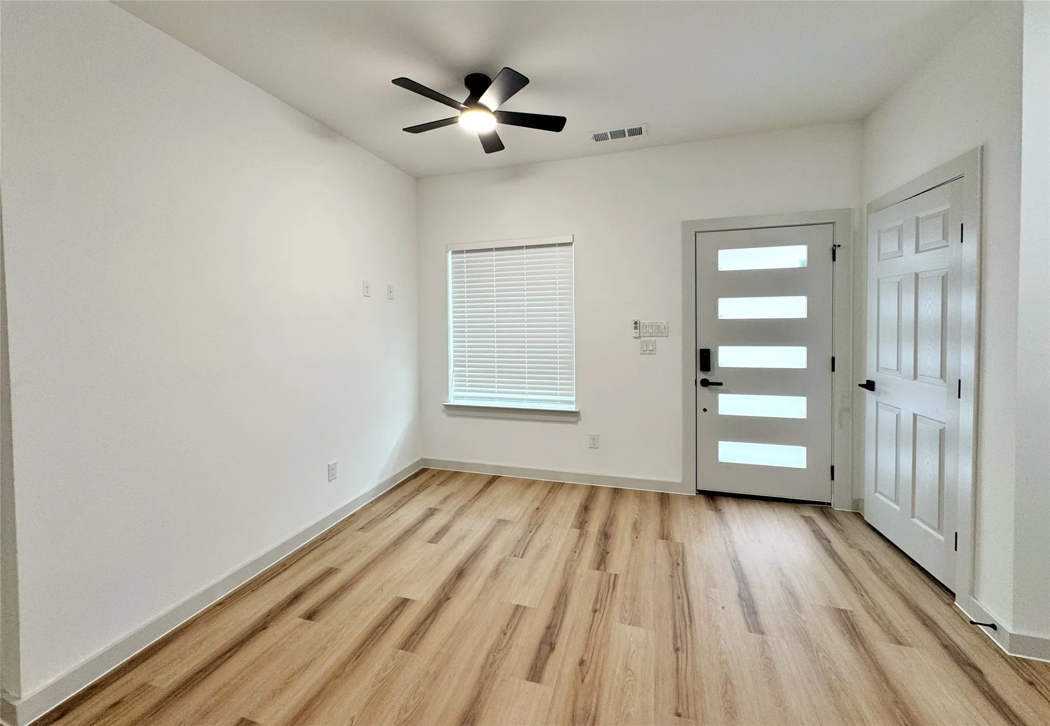 Duplex For Sale in Hunt County , 2916 Hemphill Street, Greenville, Texas 75401, 6 Bedroom, 4 Bathroom, Garage spaces, 1,820 Sqft, built in 2026, mls#21291220, Real Estate Agent in Greenville, Homes For Sale in Hunt county, Homes For Sale in Greenville, Realtor in Greenville Texas, Real Estate Brokerage Independent Realty Texas, Luminita Cordes Realtor