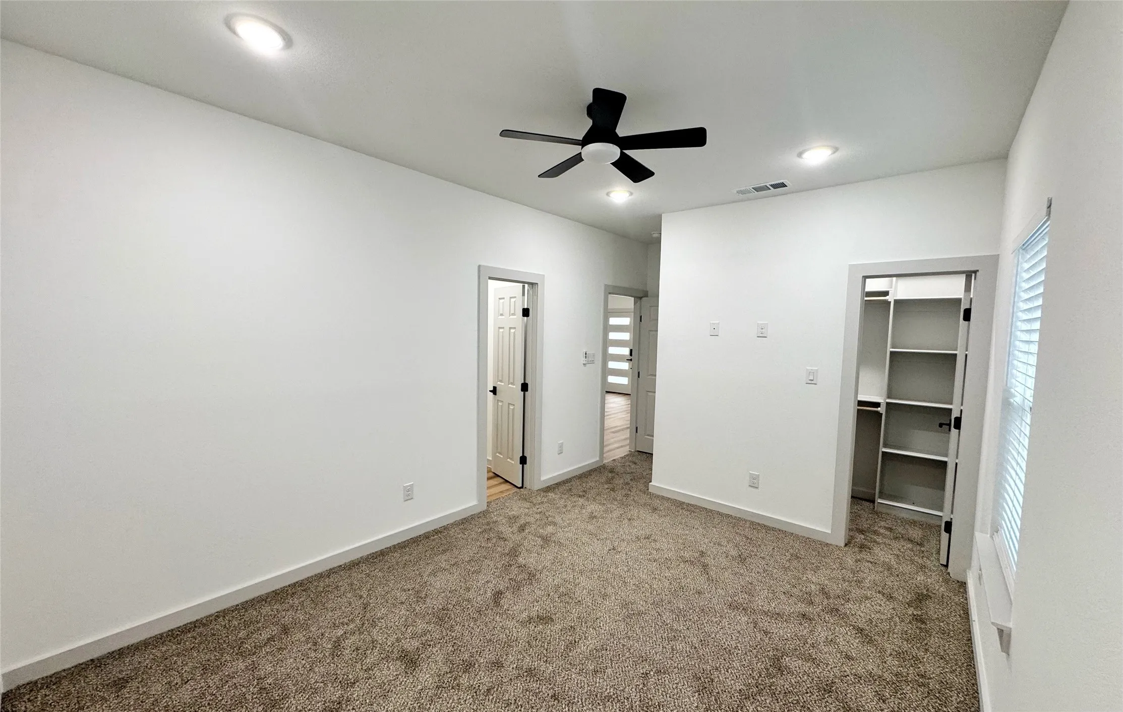Duplex For Sale in Hunt County , 2916 Hemphill Street, Greenville, Texas 75401, 6 Bedroom, 4 Bathroom, Garage spaces, 1,820 Sqft, built in 2026, mls#21291220, Real Estate Agent in Greenville, Homes For Sale in Hunt county, Homes For Sale in Greenville, Realtor in Greenville Texas, Real Estate Brokerage Independent Realty Texas, Luminita Cordes Realtor