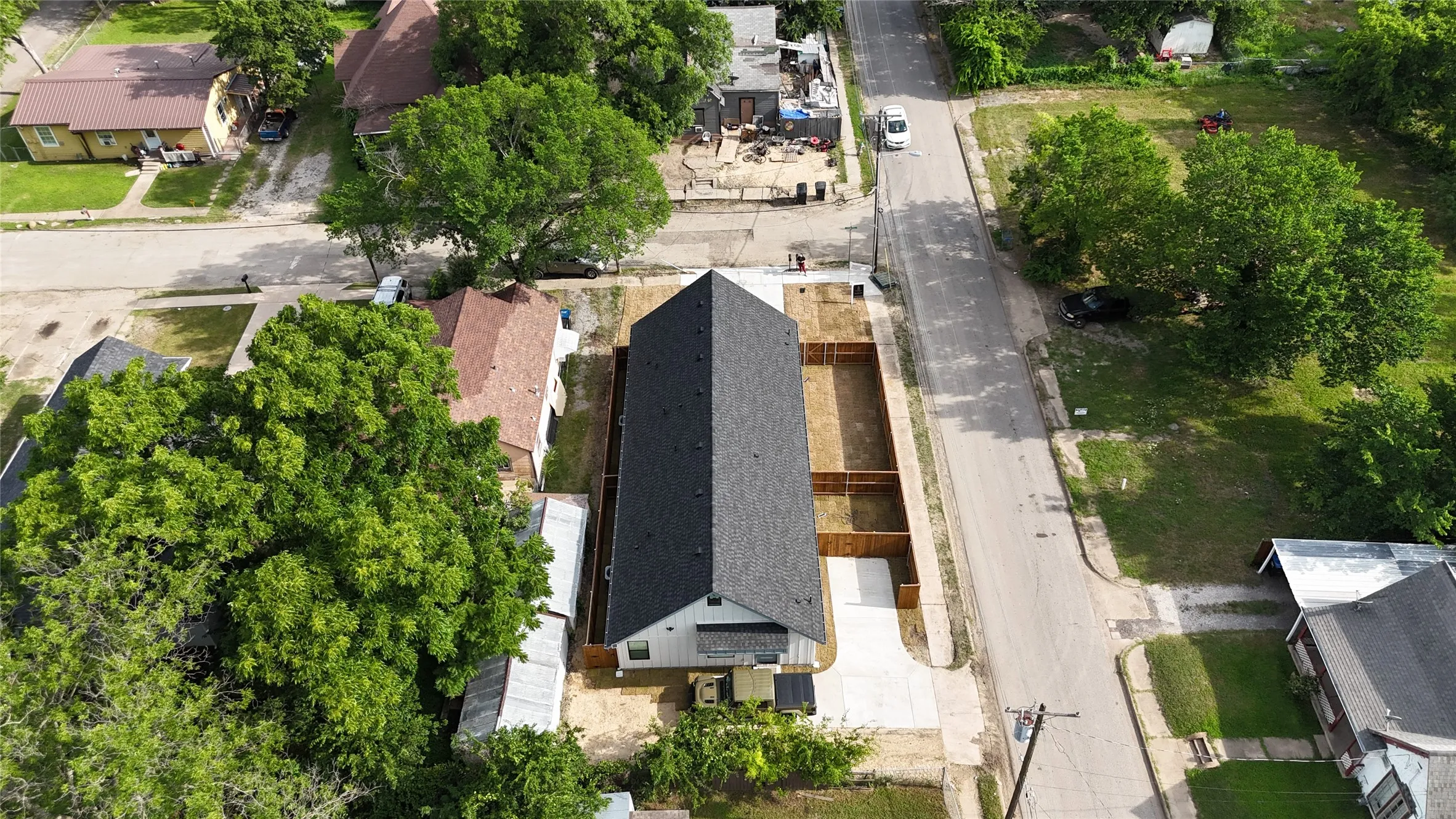 Duplex For Sale in Hunt County , 2916 Hemphill Street, Greenville, Texas 75401, 6 Bedroom, 4 Bathroom, Garage spaces, 1,820 Sqft, built in 2026, mls#21291220, Real Estate Agent in Greenville, Homes For Sale in Hunt county, Homes For Sale in Greenville, Realtor in Greenville Texas, Real Estate Brokerage Independent Realty Texas, Luminita Cordes Realtor