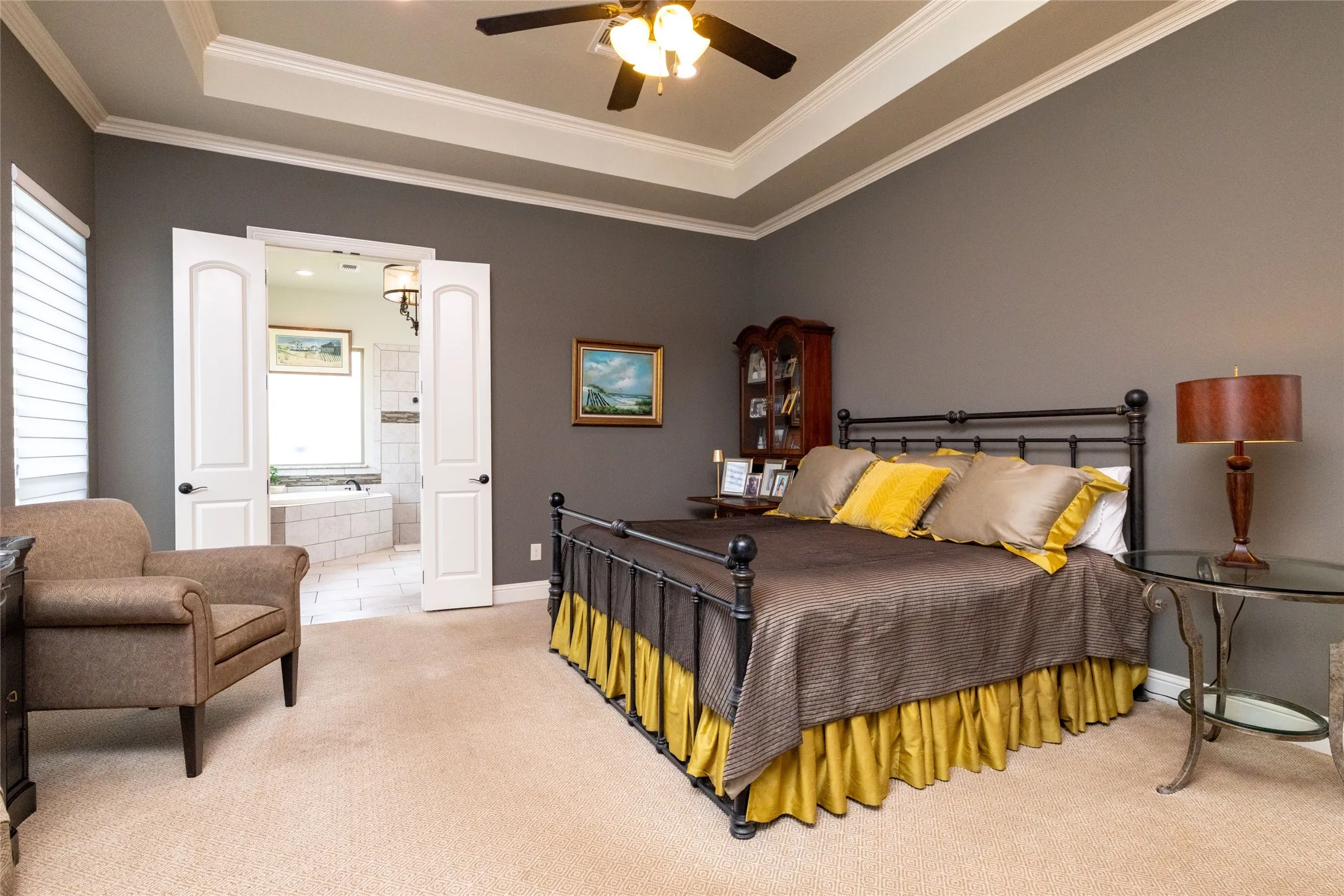 Single Family Residence For Sale in Denton County , 13350 Escalara Lane, Justin, Texas 76247, 3 Bedroom, 3 Bathroom, 3 Garage spaces, 2,992 Sqft, built in 2016, mls#21292386, Real Estate Agent in Justin, Homes For Sale in Denton county, Homes For Sale in Justin, Realtor in Justin Texas, Real Estate Brokerage Independent Realty Texas, Luminita Cordes Realtor
