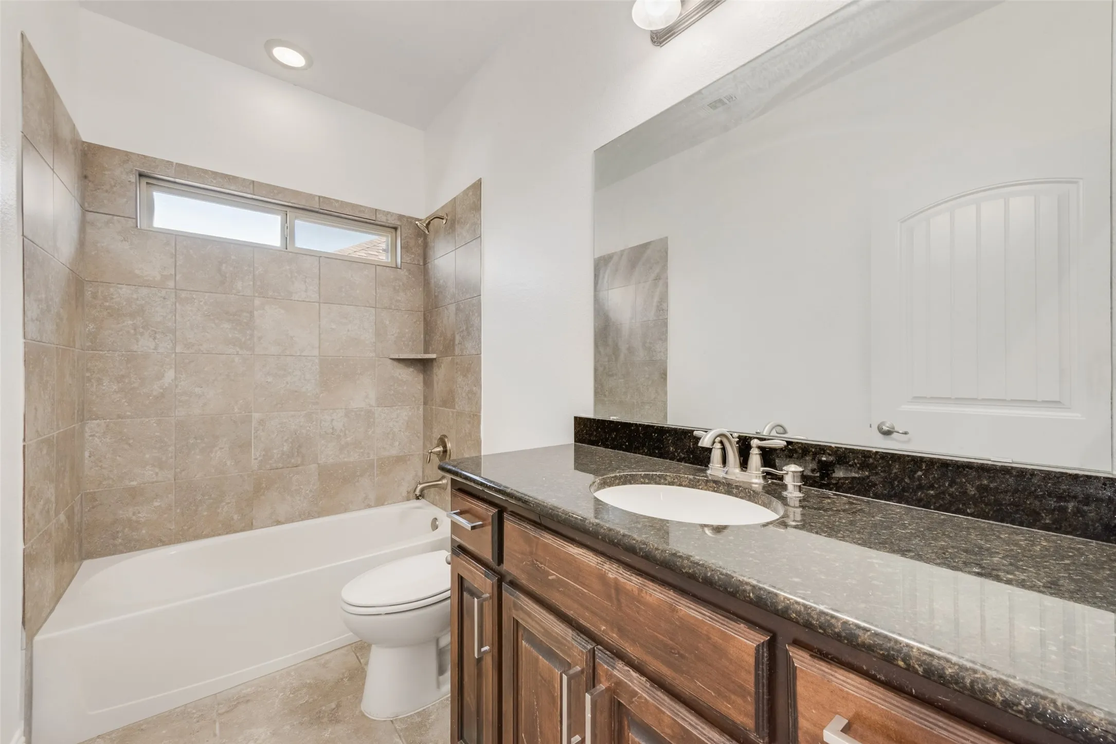 Single Family Residence For Rent in Collin County , 10409 Jackson Hole Lane, Mc Kinney, Texas 75072, 4 Bedroom, 4 Bathroom, 2 Garage spaces, 3,672 Sqft, built in 2015, mls#21292602, Real Estate Agent in Mc Kinney, Homes For Rent in Collin county, Homes For Rent in Mc Kinney, Realtor in Mc Kinney Texas, Real Estate Brokerage Independent Realty Texas, Luminita Cordes Realtor