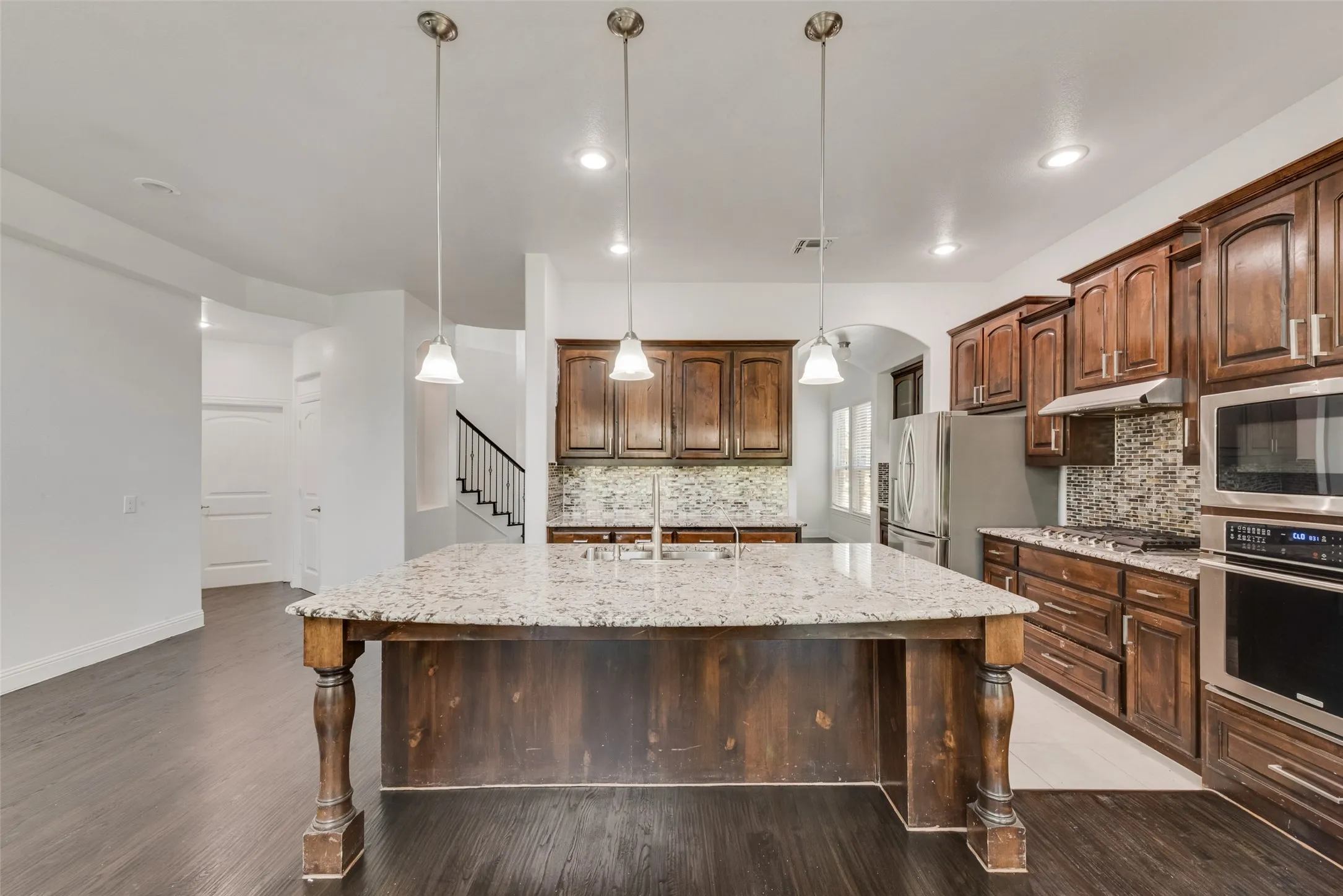 Single Family Residence For Rent in Collin County , 10409 Jackson Hole Lane, Mc Kinney, Texas 75072, 4 Bedroom, 4 Bathroom, 2 Garage spaces, 3,672 Sqft, built in 2015, mls#21292602, Real Estate Agent in Mc Kinney, Homes For Rent in Collin county, Homes For Rent in Mc Kinney, Realtor in Mc Kinney Texas, Real Estate Brokerage Independent Realty Texas, Luminita Cordes Realtor