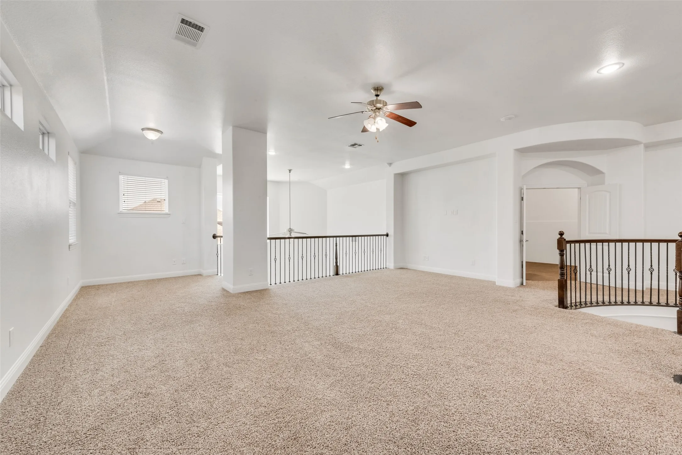 Single Family Residence For Rent in Collin County , 10409 Jackson Hole Lane, Mc Kinney, Texas 75072, 4 Bedroom, 4 Bathroom, 2 Garage spaces, 3,672 Sqft, built in 2015, mls#21292602, Real Estate Agent in Mc Kinney, Homes For Rent in Collin county, Homes For Rent in Mc Kinney, Realtor in Mc Kinney Texas, Real Estate Brokerage Independent Realty Texas, Luminita Cordes Realtor