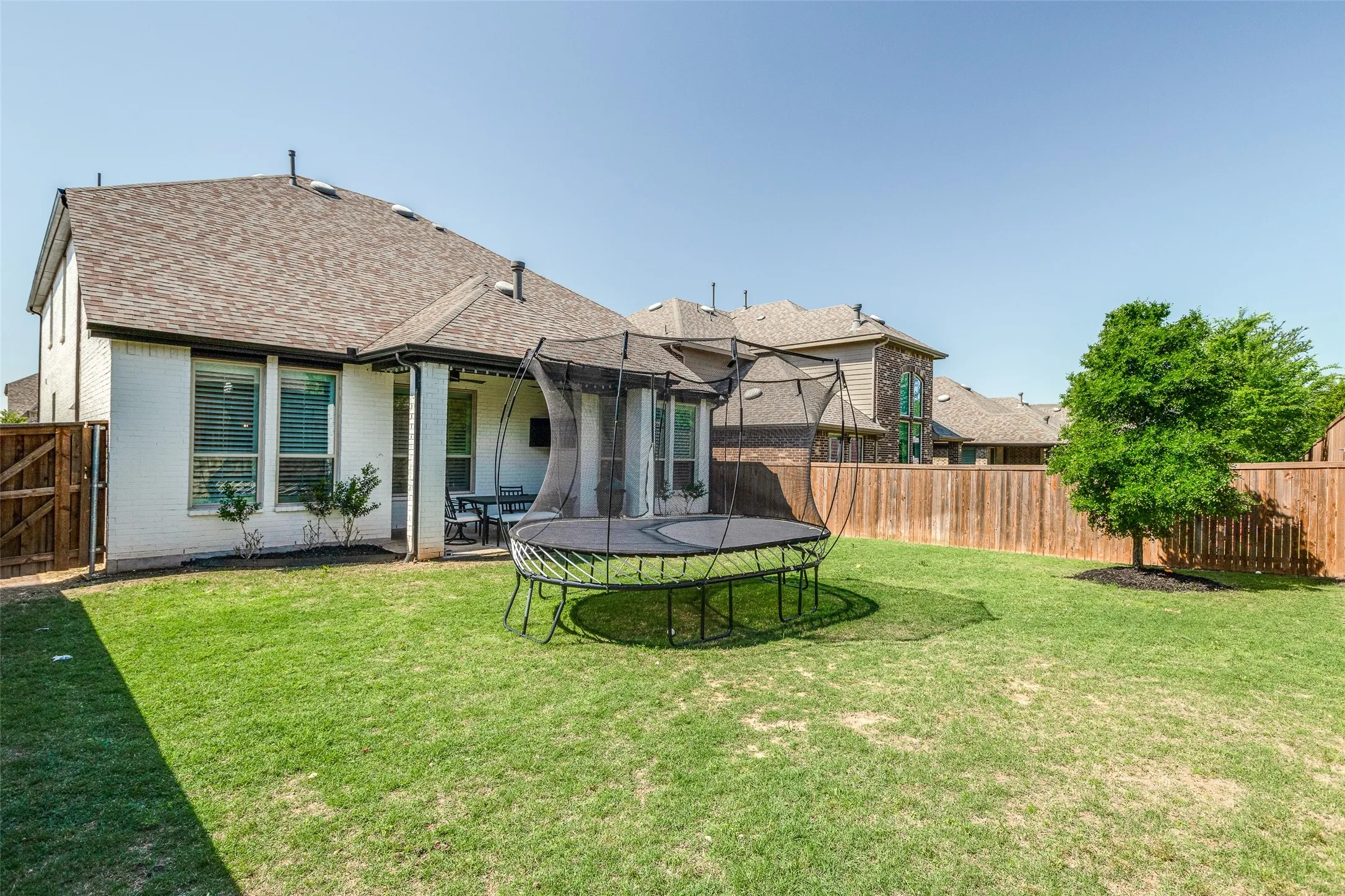 Single Family Residence For Sale in Collin County , 1522 Snowdrop Drive, Celina, Texas 75078, 5 Bedrooms, 4 Bathrooms, 2 Garage spaces, 2,975 Sqft, built in 2019, Price $700,000, mls#21292055, Real Estate Agent in Celina, Homes For Sale in Collin county, Homes For Sale in Celina, Realtor in Celina Texas, Real Estate Brokerage Independent Realty Texas, Luminita Cordes Realtor