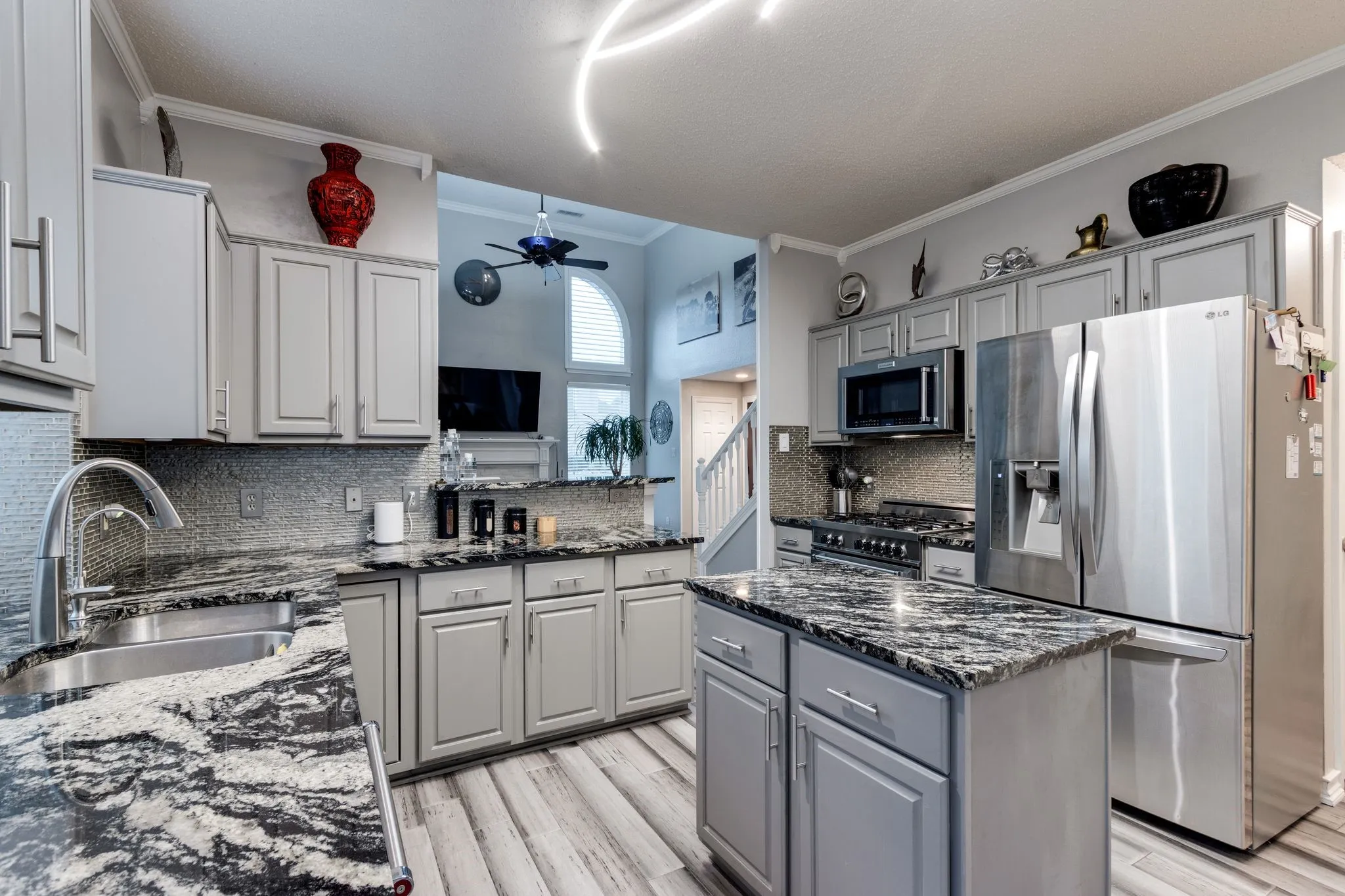 Single Family Residence For Sale in Collin County , 2337 Terping Place, Plano, Texas 75025, 3 Bedroom, 3 Bathroom, 2 Garage spaces, 1,668 Sqft, built in 1994, mls#21285731, Real Estate Agent in Plano, Homes For Sale in Collin county, Homes For Sale in Plano, Realtor in Plano Texas, Real Estate Brokerage Independent Realty Texas, Luminita Cordes Realtor