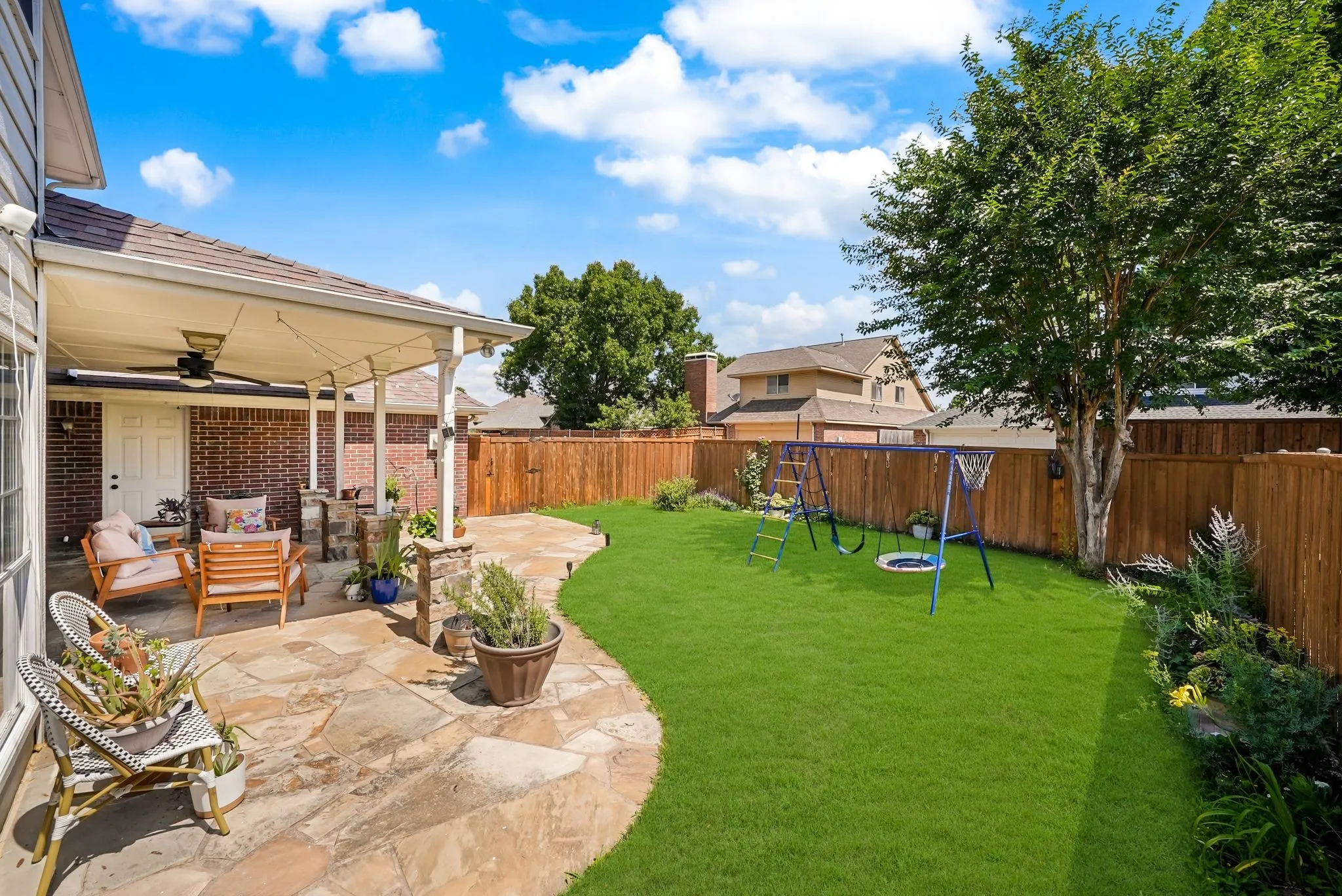 Single Family Residence For Sale in Collin County , 1107 Springfield Lane, Allen, Texas 75002, 4 Bedroom, 3 Bathroom, 2 Garage spaces, 2,831 Sqft, built in 1993, mls#21292593, Real Estate Agent in Allen, Homes For Sale in Collin county, Homes For Sale in Allen, Realtor in Allen Texas, Real Estate Brokerage Independent Realty Texas, Luminita Cordes Realtor