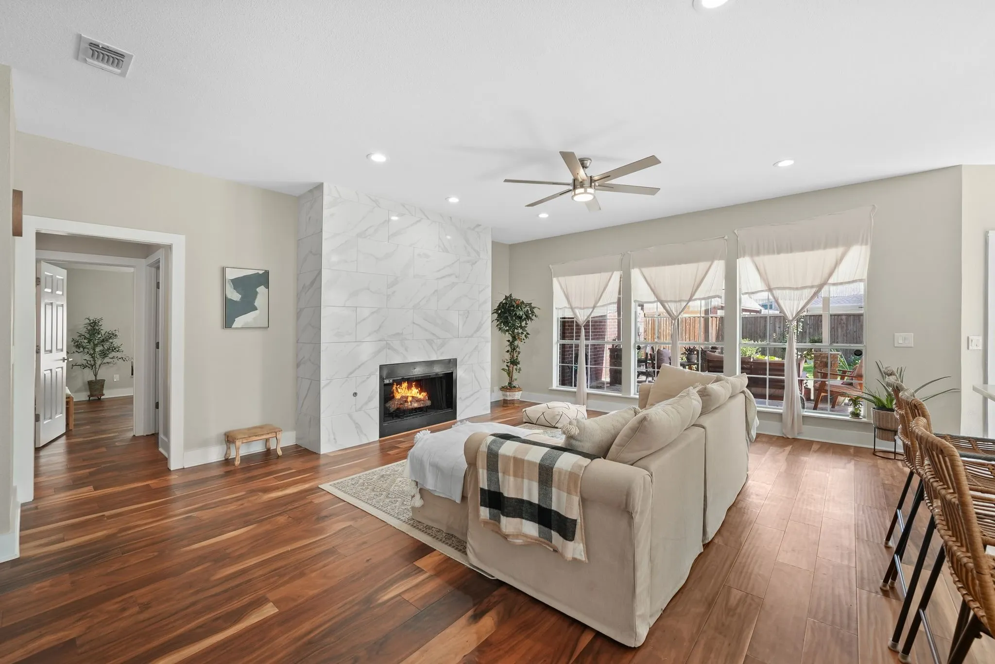 Single Family Residence For Sale in Collin County , 1107 Springfield Lane, Allen, Texas 75002, 4 Bedroom, 3 Bathroom, 2 Garage spaces, 2,831 Sqft, built in 1993, mls#21292593, Real Estate Agent in Allen, Homes For Sale in Collin county, Homes For Sale in Allen, Realtor in Allen Texas, Real Estate Brokerage Independent Realty Texas, Luminita Cordes Realtor