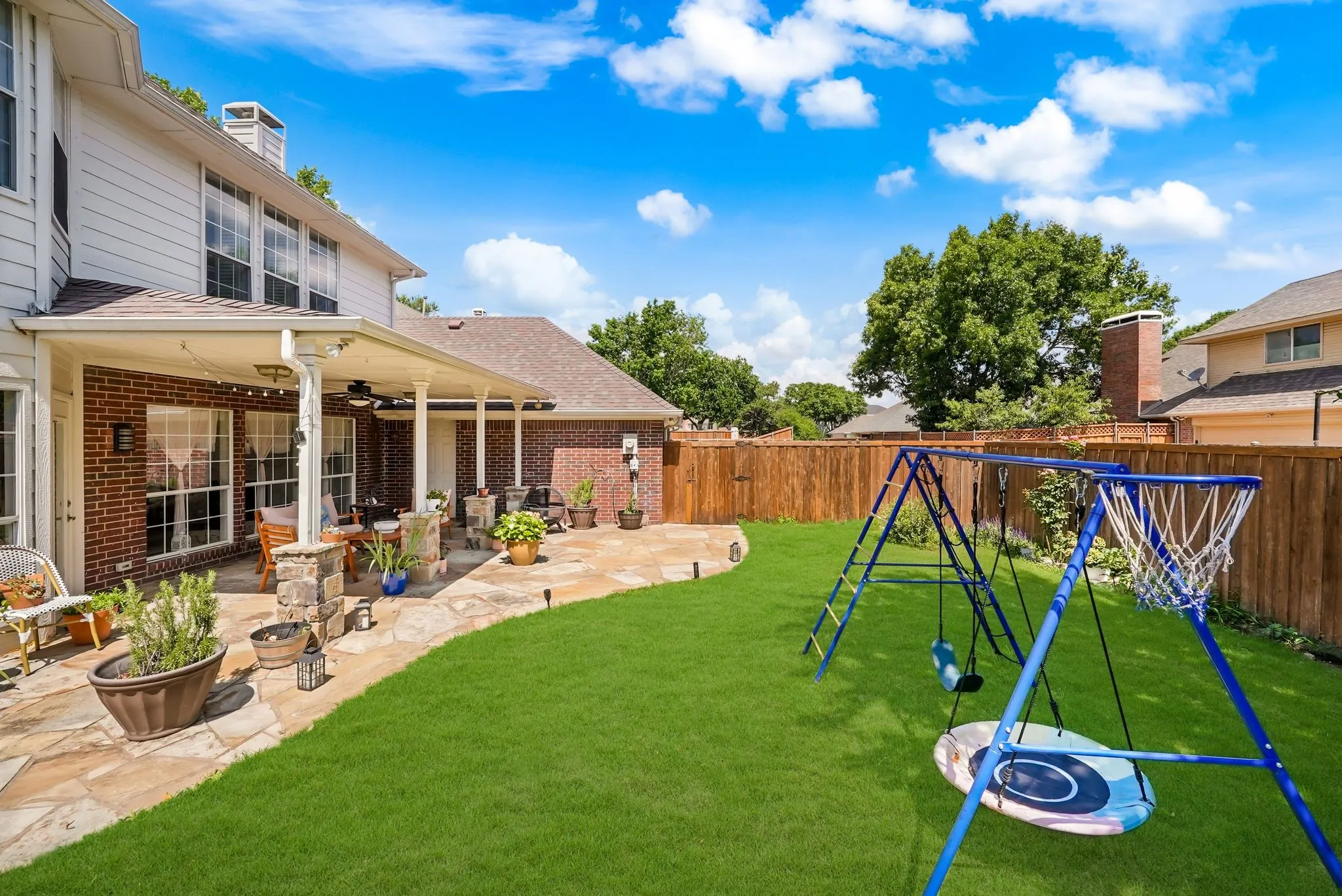 Single Family Residence For Sale in Collin County , 1107 Springfield Lane, Allen, Texas 75002, 4 Bedroom, 3 Bathroom, 2 Garage spaces, 2,831 Sqft, built in 1993, mls#21292593, Real Estate Agent in Allen, Homes For Sale in Collin county, Homes For Sale in Allen, Realtor in Allen Texas, Real Estate Brokerage Independent Realty Texas, Luminita Cordes Realtor