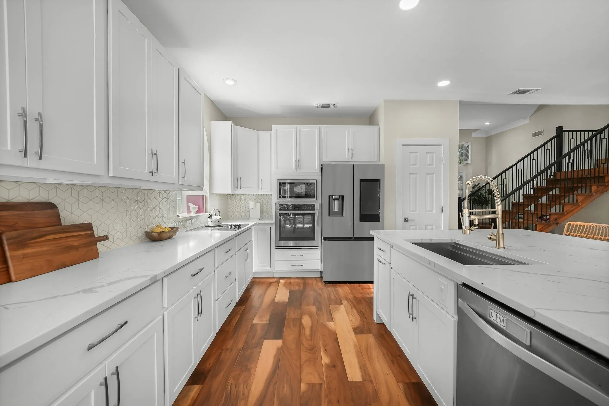 Single Family Residence For Sale in Collin County , 1107 Springfield Lane, Allen, Texas 75002, 4 Bedroom, 3 Bathroom, 2 Garage spaces, 2,831 Sqft, built in 1993, mls#21292593, Real Estate Agent in Allen, Homes For Sale in Collin county, Homes For Sale in Allen, Realtor in Allen Texas, Real Estate Brokerage Independent Realty Texas, Luminita Cordes Realtor
